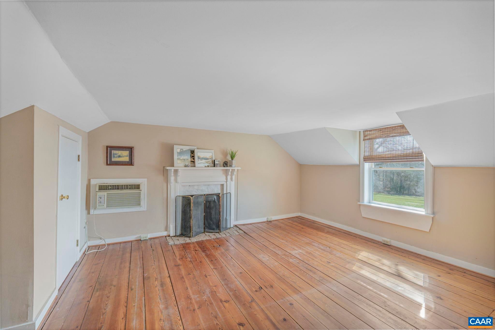 Dillwyn, Virginia, 23936, United States, 5 Bedrooms Bedrooms, ,3 BathroomsBathrooms,Residential,Active,1739738