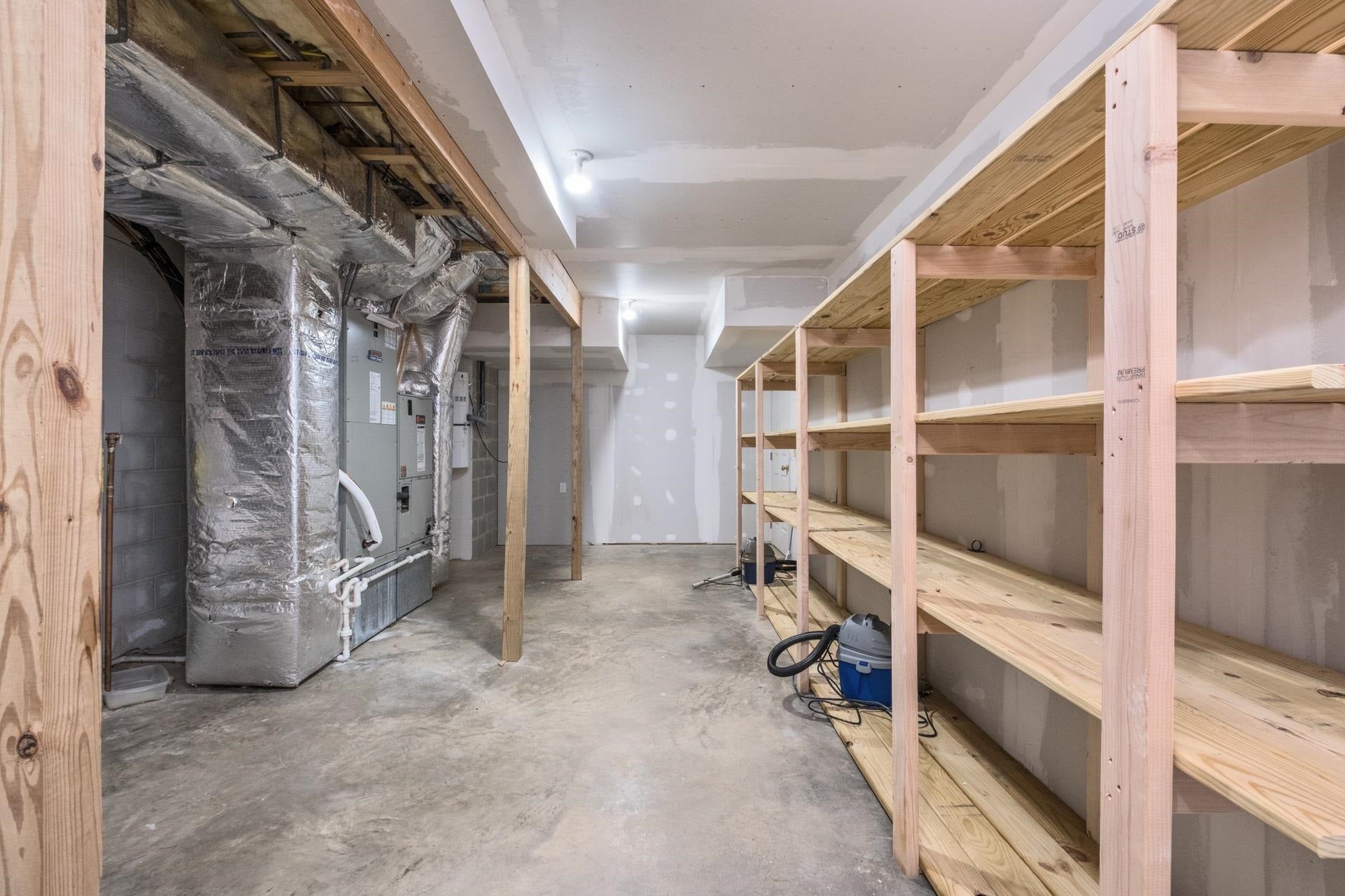 Rockingham, Virginia, 22801, United States, 5 Bedrooms Bedrooms, ,4 BathroomsBathrooms,Residential,Active,1973274