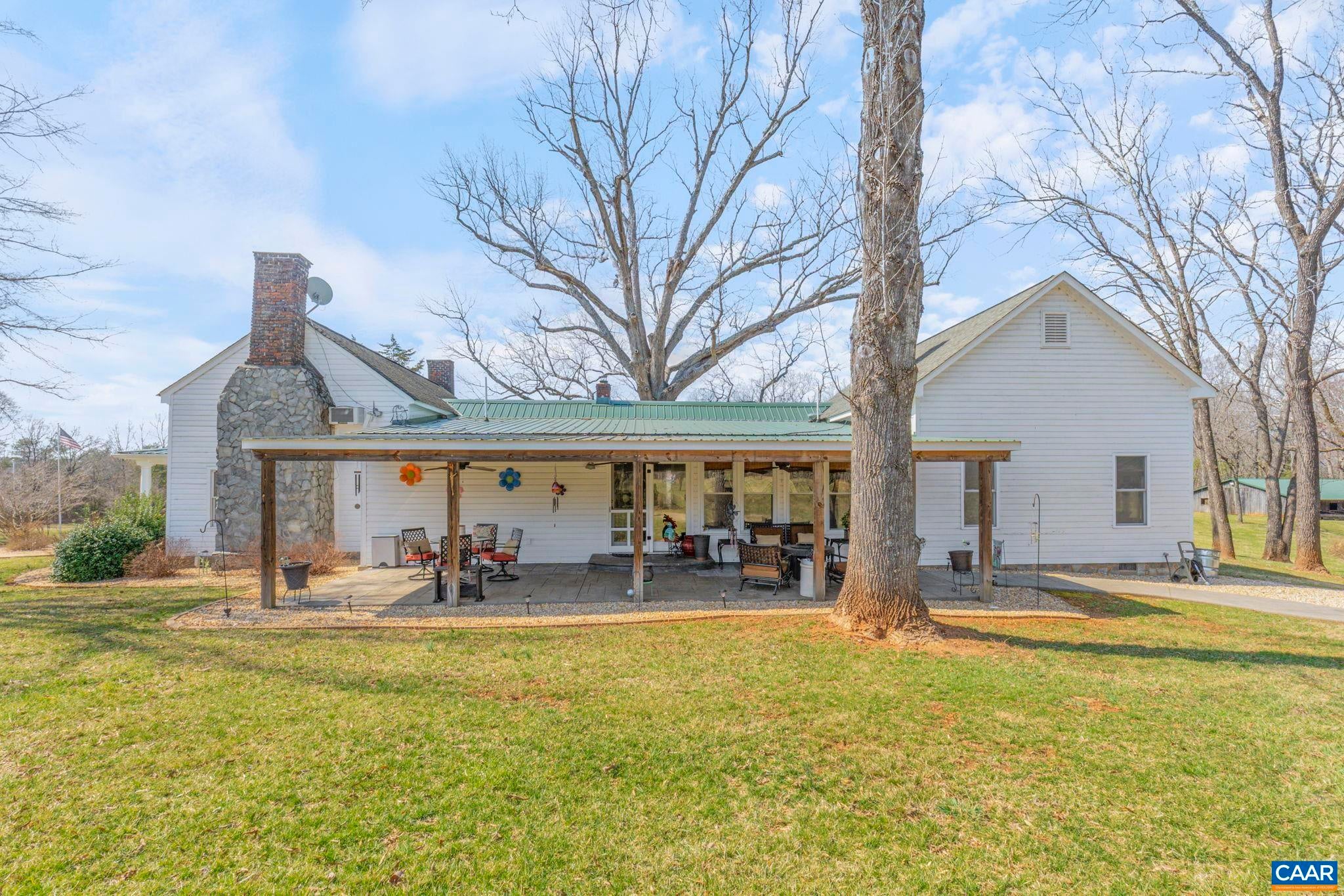 Dillwyn, Virginia, 23936, United States, 5 Bedrooms Bedrooms, ,3 BathroomsBathrooms,Residential,Active,1739738