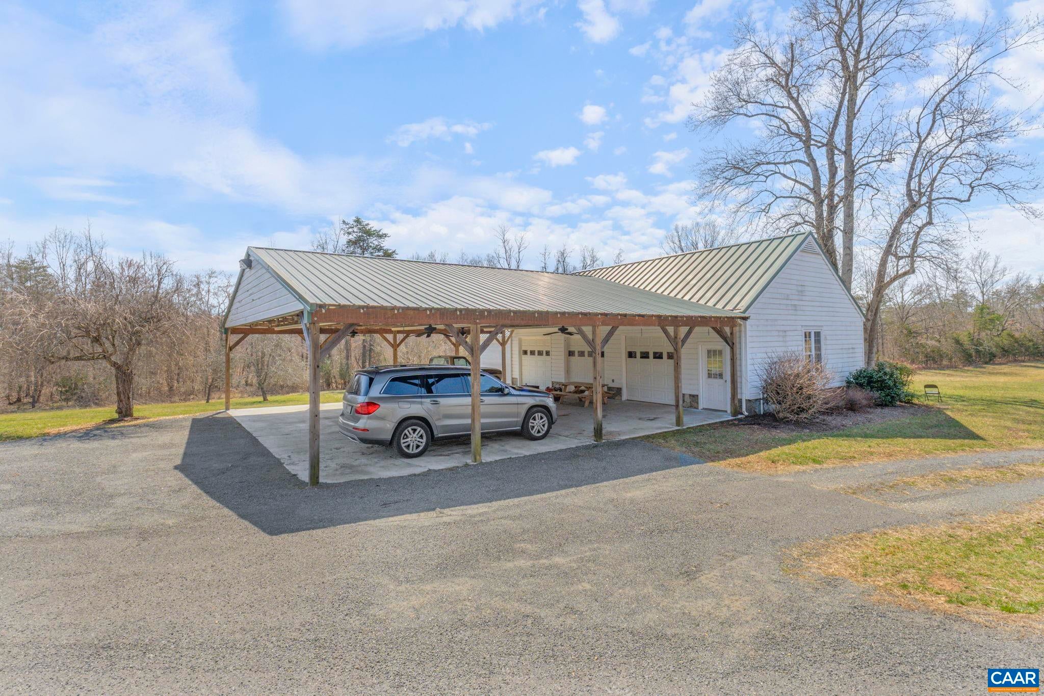 Dillwyn, Virginia, 23936, United States, 5 Bedrooms Bedrooms, ,3 BathroomsBathrooms,Residential,Active,1739738