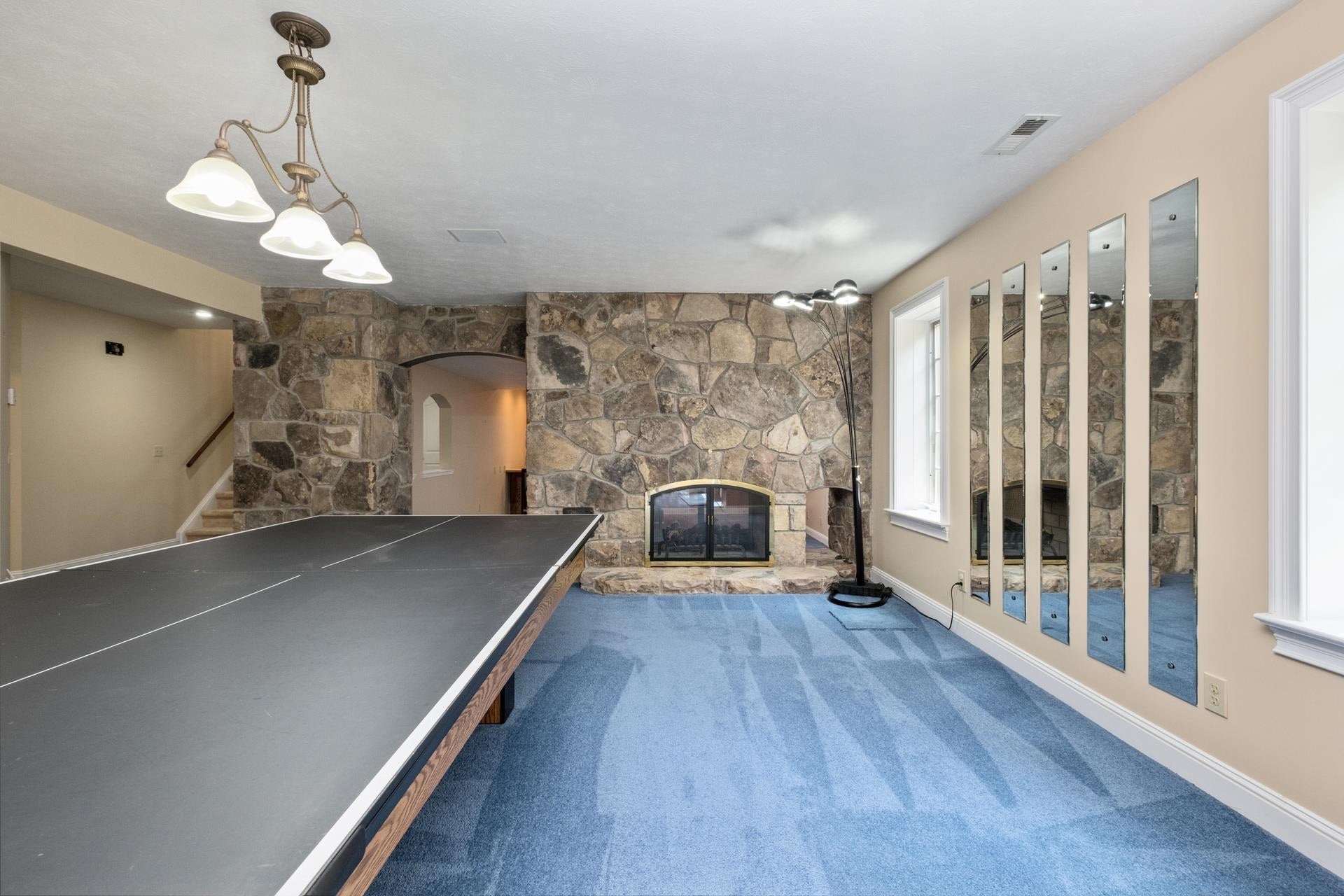 Rockingham, Virginia, 22801, United States, 5 Bedrooms Bedrooms, ,4 BathroomsBathrooms,Residential,Active,1852694