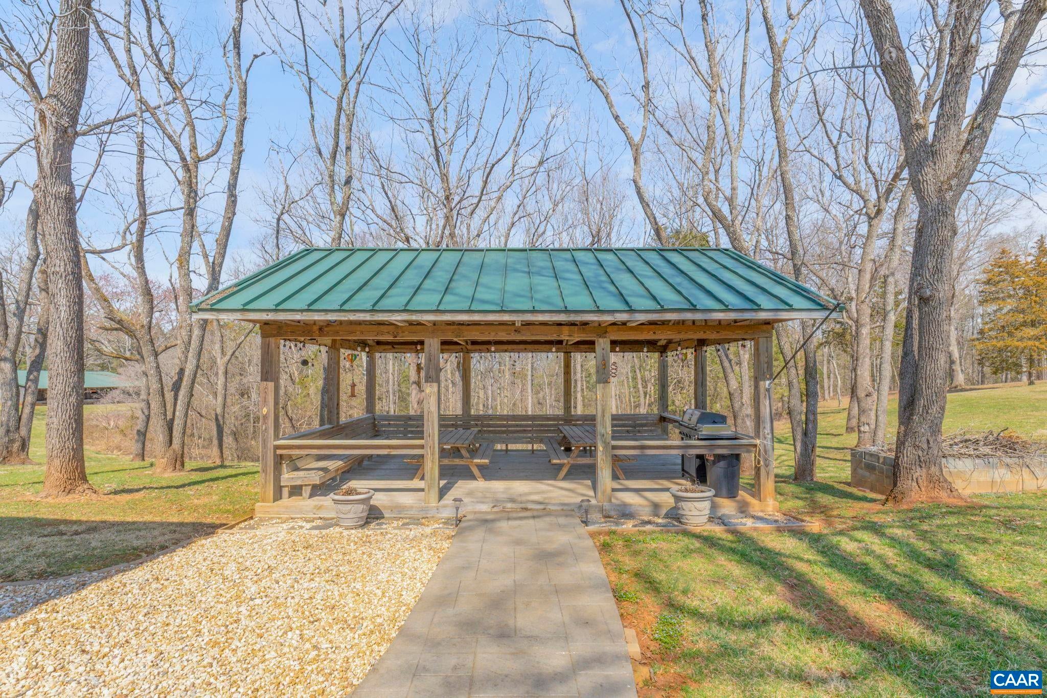 Dillwyn, Virginia, 23936, United States, 5 Bedrooms Bedrooms, ,3 BathroomsBathrooms,Residential,Active,1739738