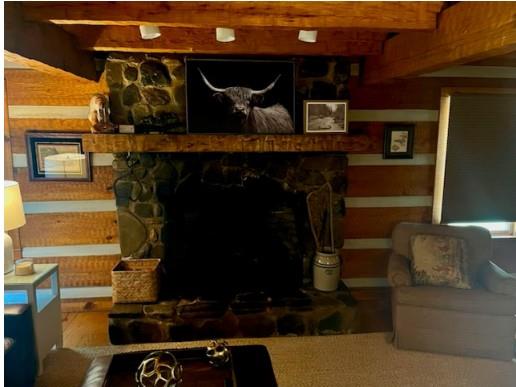 Robbinsville (Graham), North Carolina, 28771, United States, 6 Bedrooms Bedrooms, ,4 BathroomsBathrooms,Residential,Active,2006822