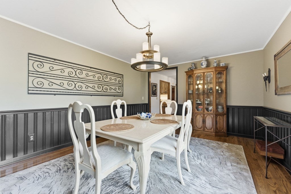 Franklin, North Carolina, 28734, United States, 3 Bedrooms Bedrooms, ,4 BathroomsBathrooms,Residential,Active,2007026