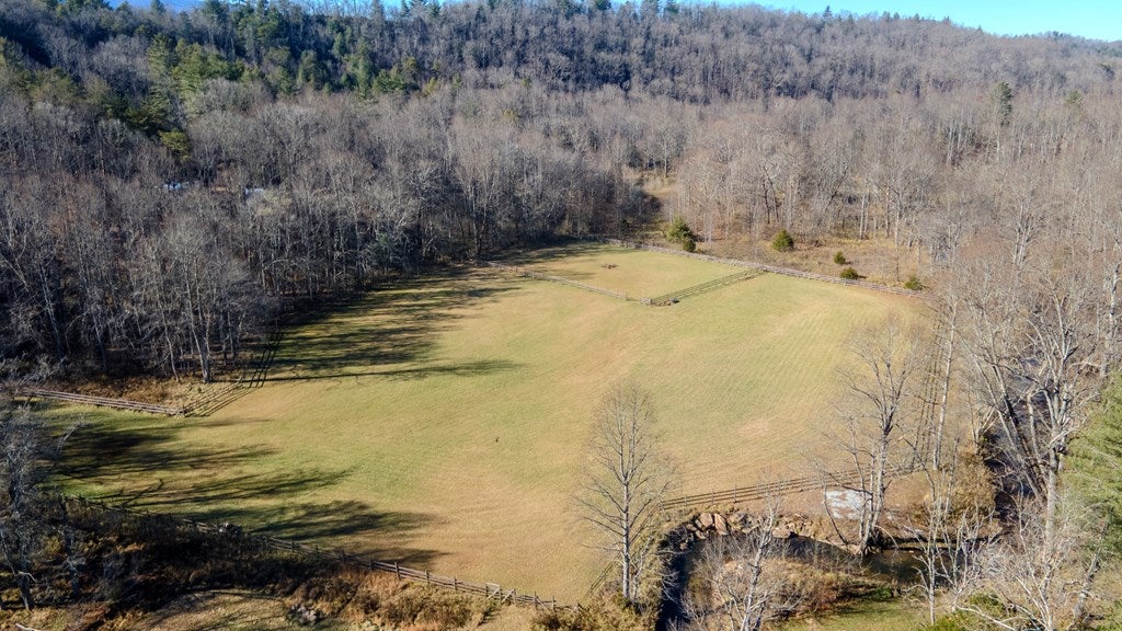 Otto, North Carolina, 28763, United States, 4 Bedrooms Bedrooms, ,6 BathroomsBathrooms,Residential,Active,2007240