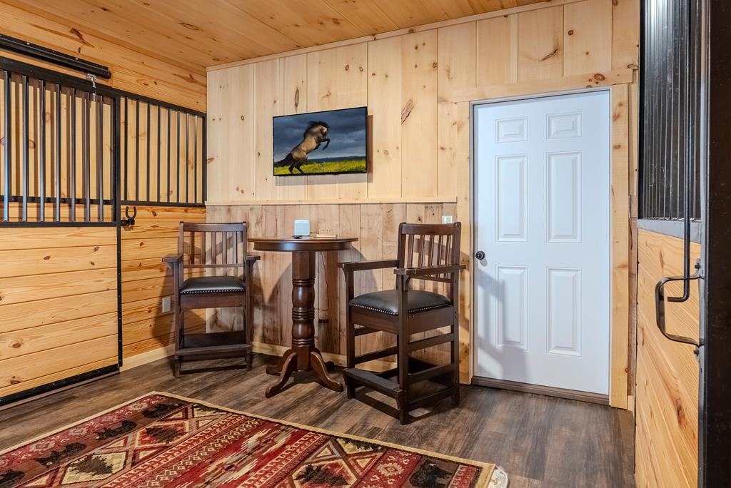 Otto, North Carolina, 28763, United States, 4 Bedrooms Bedrooms, ,6 BathroomsBathrooms,Residential,Active,2007240