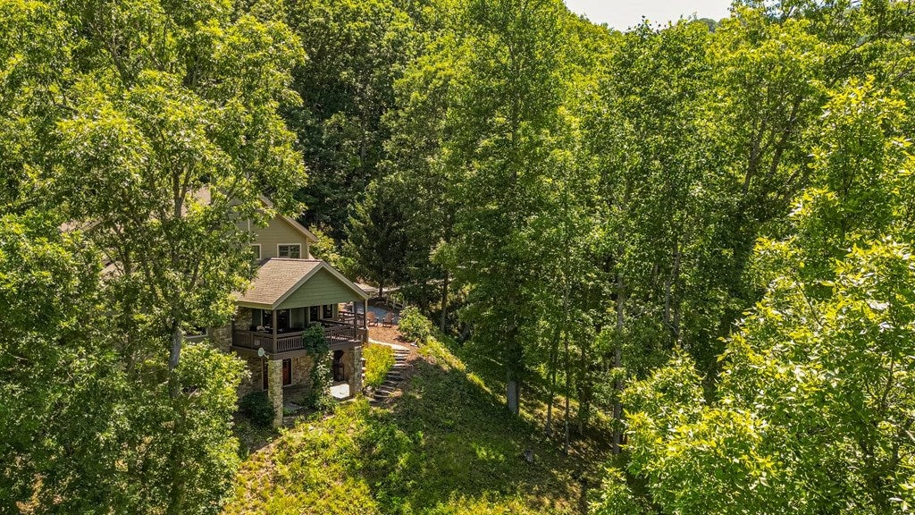 Bryson City, North Carolina, 28713, United States, 4 Bedrooms Bedrooms, ,4 BathroomsBathrooms,Residential,Active,1941145
