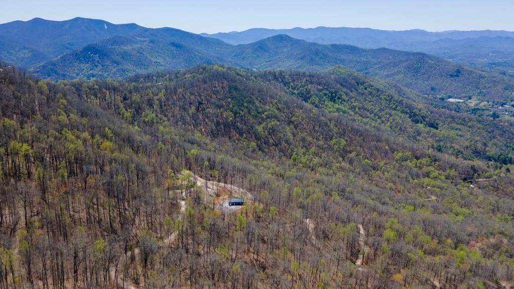 Franklin, North Carolina, 28734, United States, 2 Bedrooms Bedrooms, ,1 BathroomBathrooms,Residential,Active,1810496