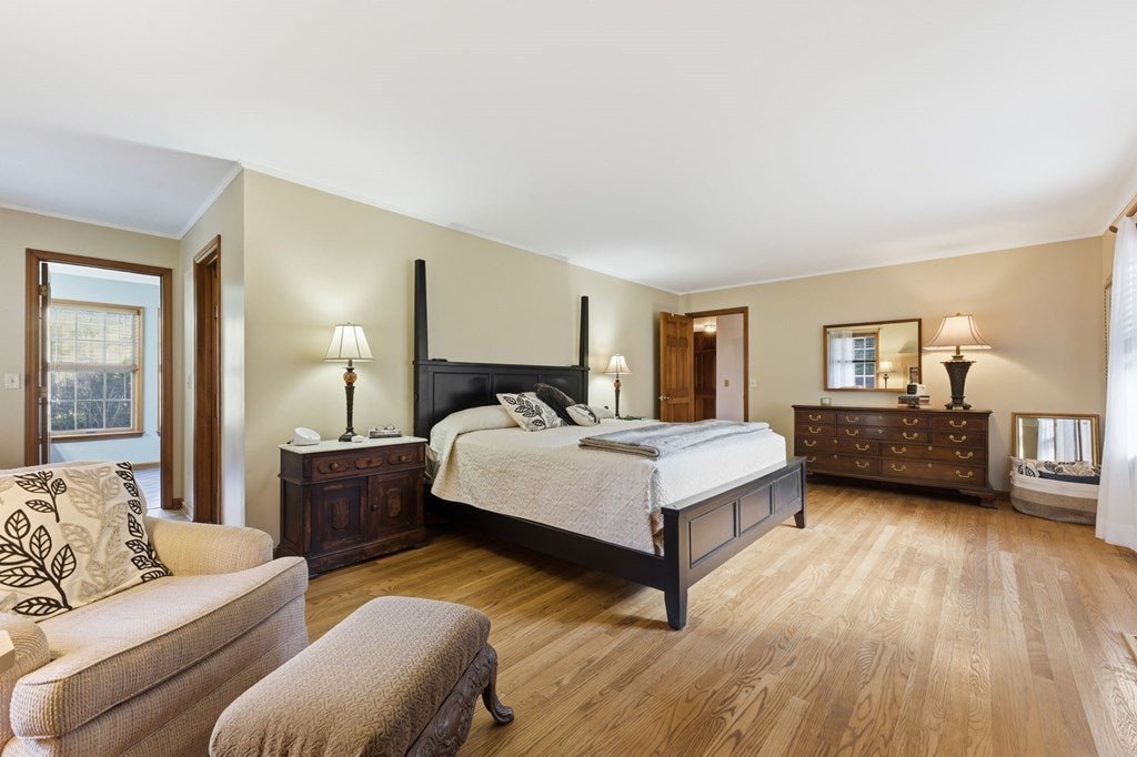 Franklin, North Carolina, 28734, United States, 3 Bedrooms Bedrooms, ,4 BathroomsBathrooms,Residential,Active,2007026