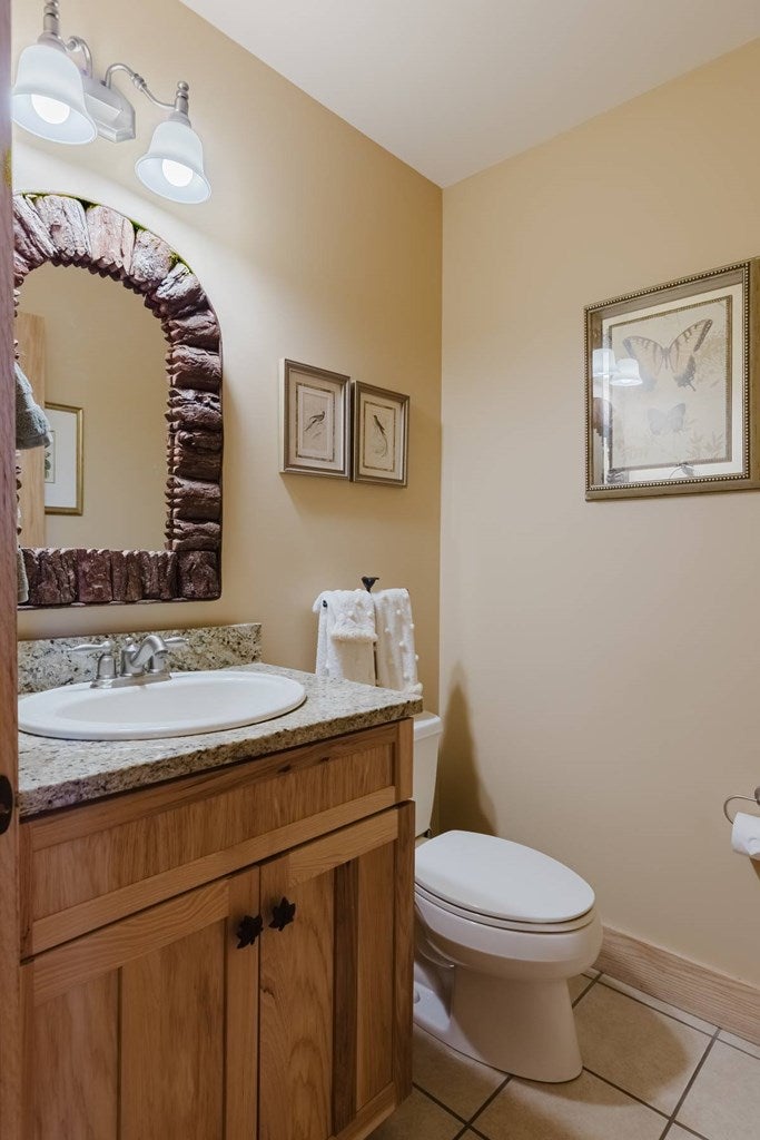 Bryson City, North Carolina, 28713, United States, 4 Bedrooms Bedrooms, ,4 BathroomsBathrooms,Residential,Active,1941145