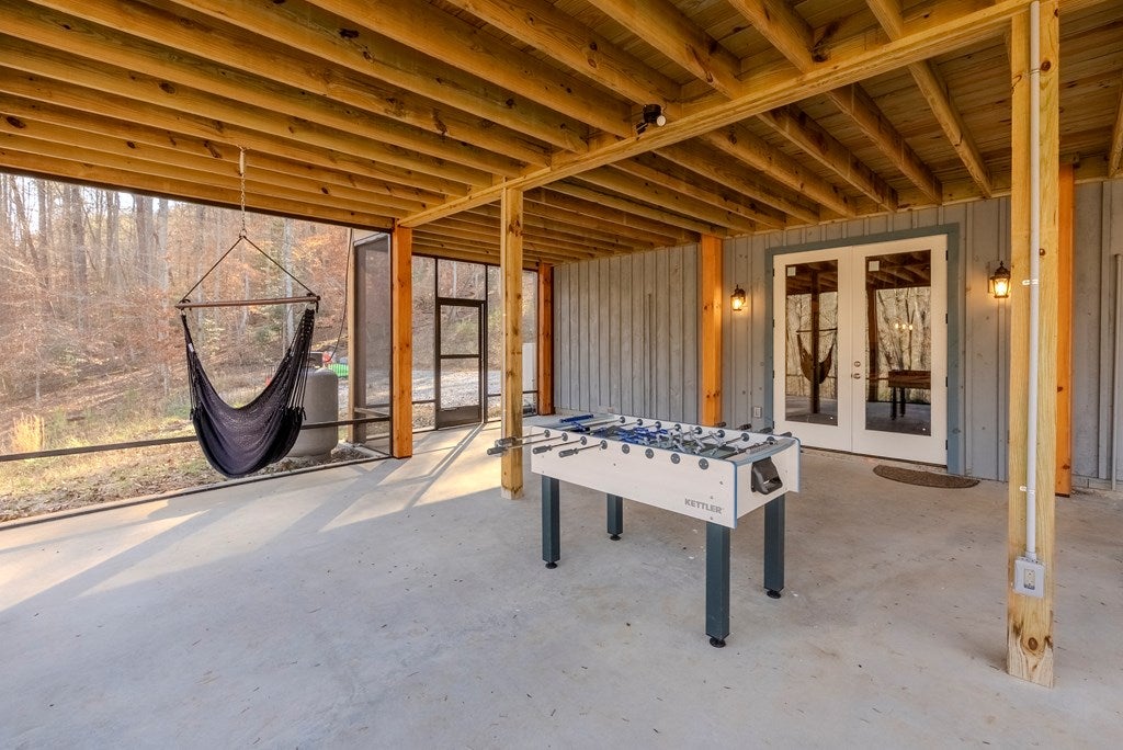 Otto, North Carolina, 28763, United States, 4 Bedrooms Bedrooms, ,6 BathroomsBathrooms,Residential,Active,2007240