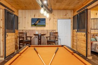 Otto, North Carolina, 28763, United States, 4 Bedrooms Bedrooms, ,6 BathroomsBathrooms,Residential,Active,2007240