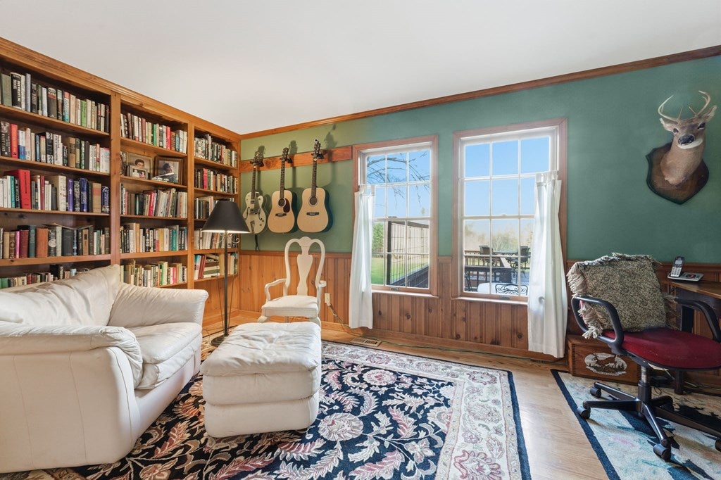 Franklin, North Carolina, 28734, United States, 3 Bedrooms Bedrooms, ,4 BathroomsBathrooms,Residential,Active,2007026