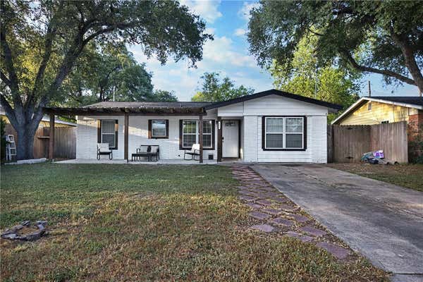 633 HUGH ST, SINTON, TX 78387 - Image 1