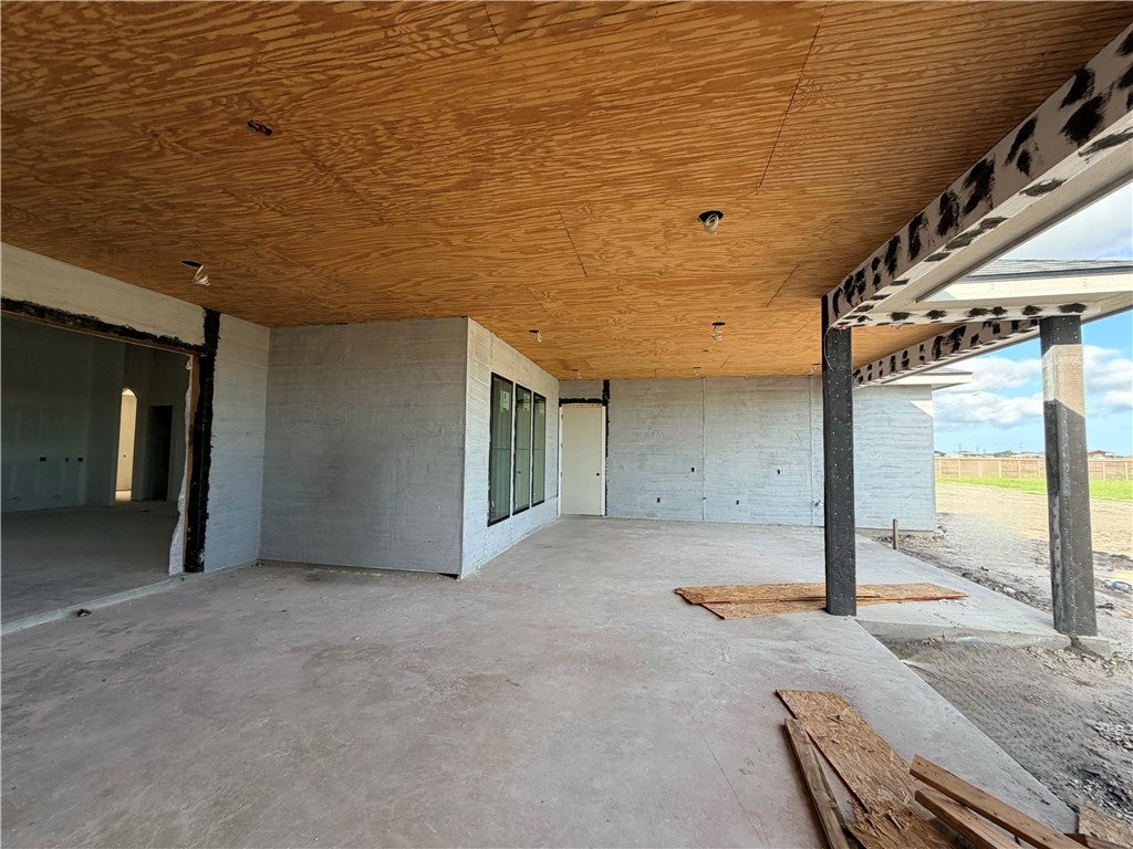 Corpus Christi, Texas, 78415, United States, 4 Bedrooms Bedrooms, ,5 BathroomsBathrooms,Residential,Active,2012915