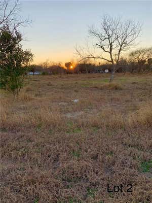 309 N 4TH ST, SKIDMORE, TX 78389 - Image 1