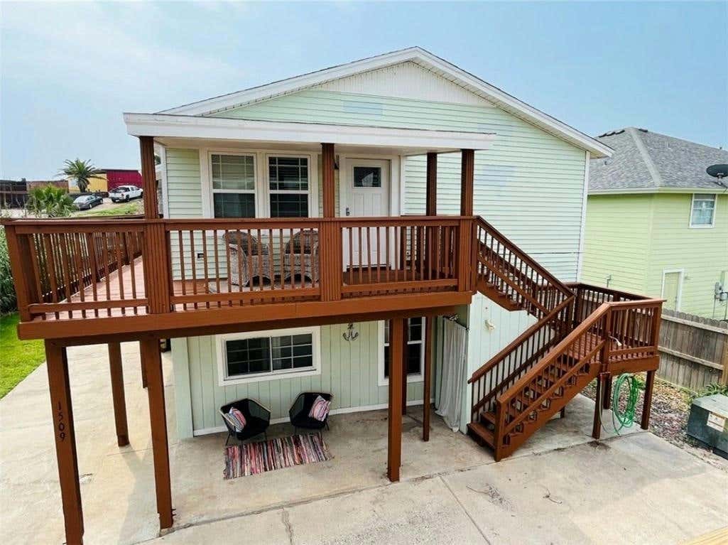 1509 S 11TH ST, PORT ARANSAS, TX 78373, photo 1 of 23