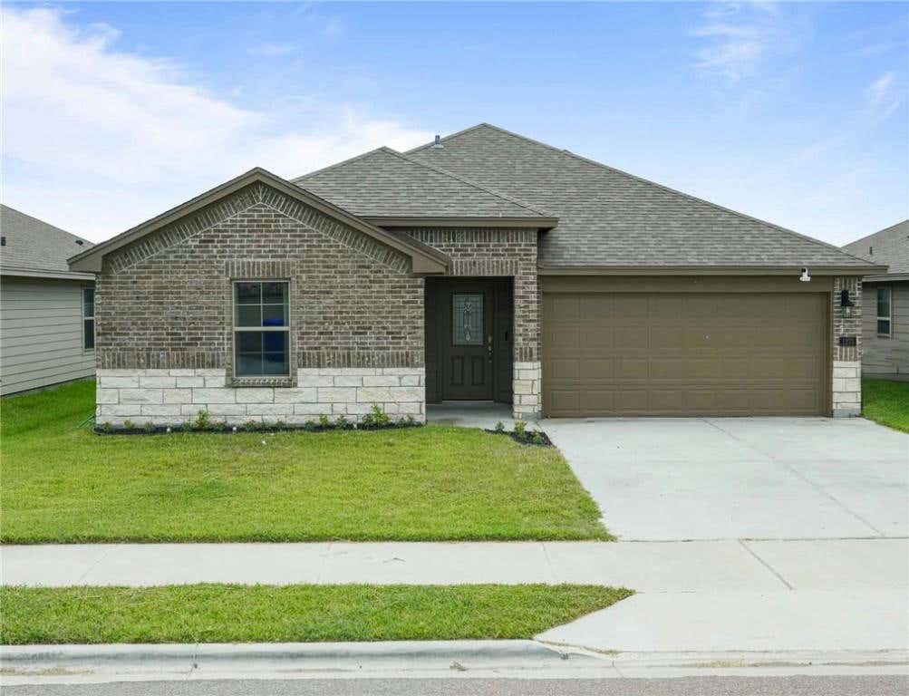 1273 CARNABY ST, CORPUS CHRISTI, TX 78415, photo 1 of 21