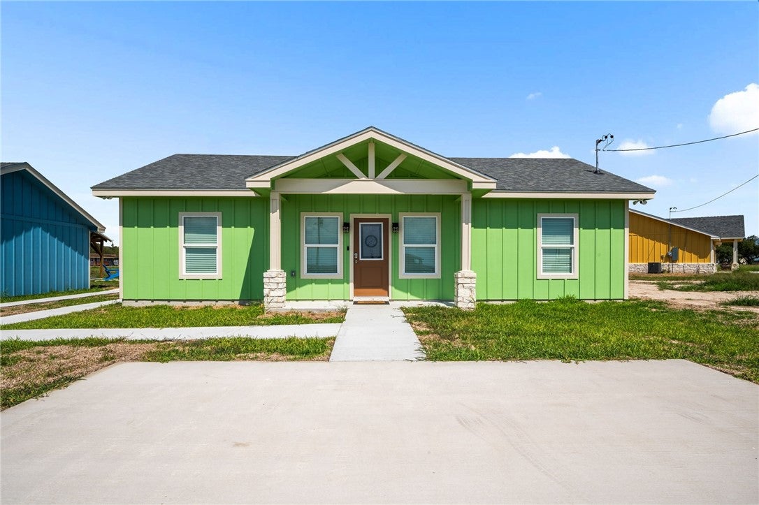 Riviera, Texas, 78379, United States, 3 Bedrooms Bedrooms, ,3 BathroomsBathrooms,Residential,Active,1967118