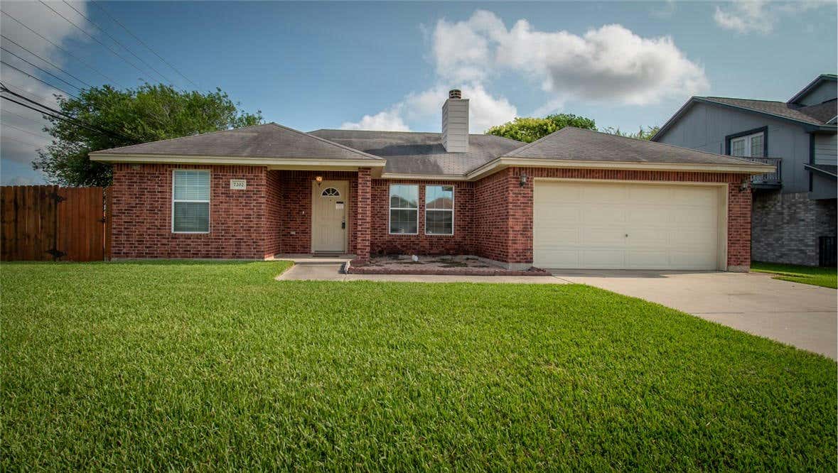 7202 MARBLE FALLS DR, CORPUS CHRISTI, TX 78414, photo 1 of 31