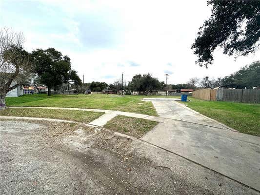 344 MESQUITE ST, SINTON, TX 78387 - Image 1