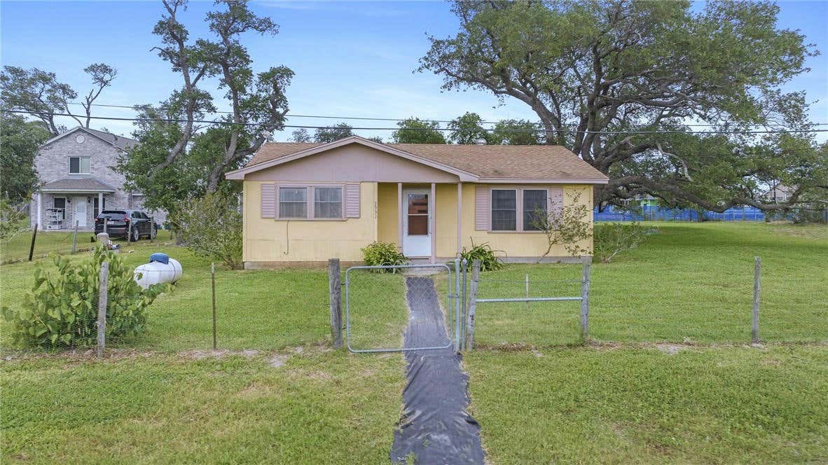 2533 A1 HILL RD, ARANSAS PASS, TX 78336, photo 1 of 28