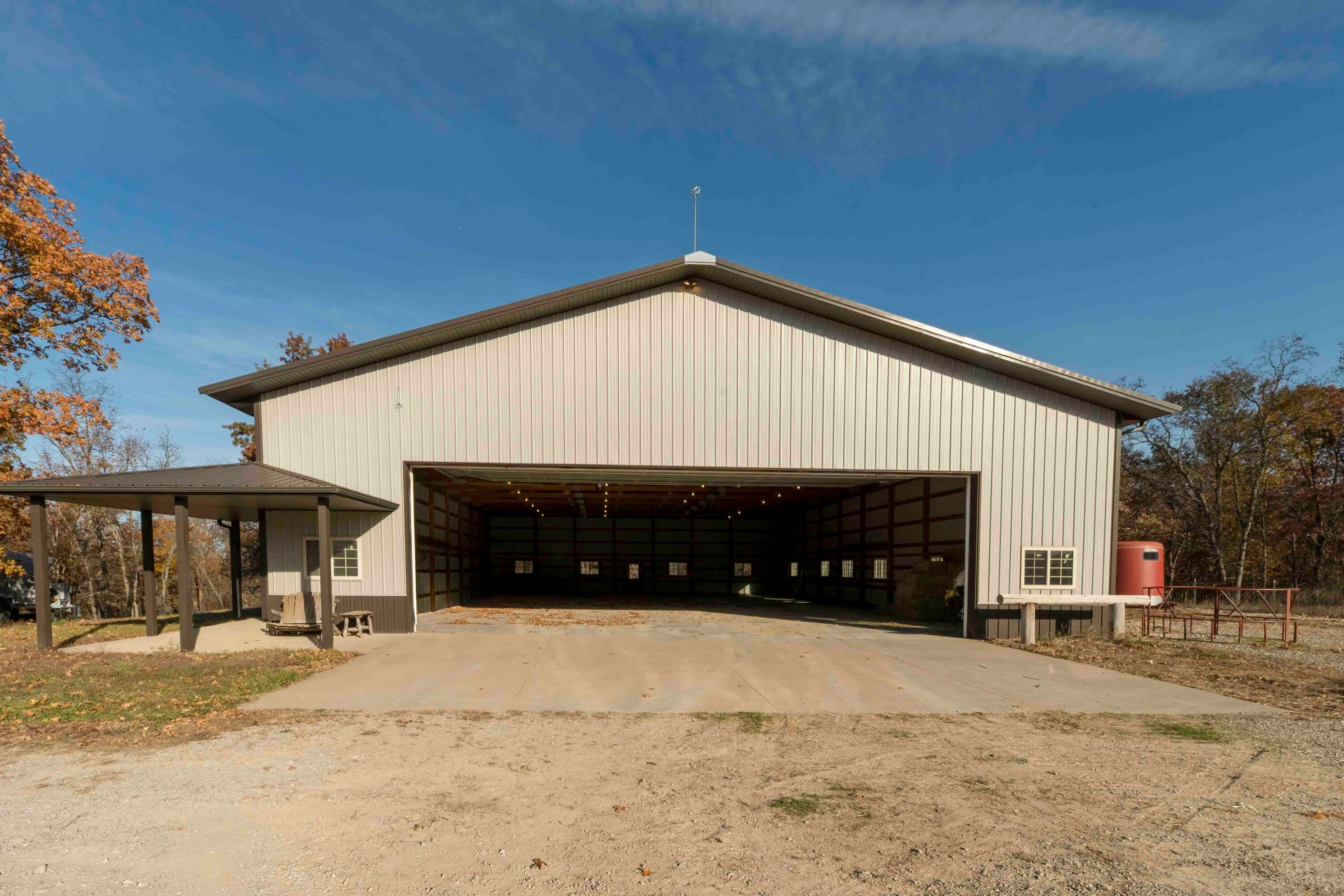 Harrisburg, Missouri, 65256, United States, 5 Bedrooms Bedrooms, ,7 BathroomsBathrooms,Residential,Active,2002606
