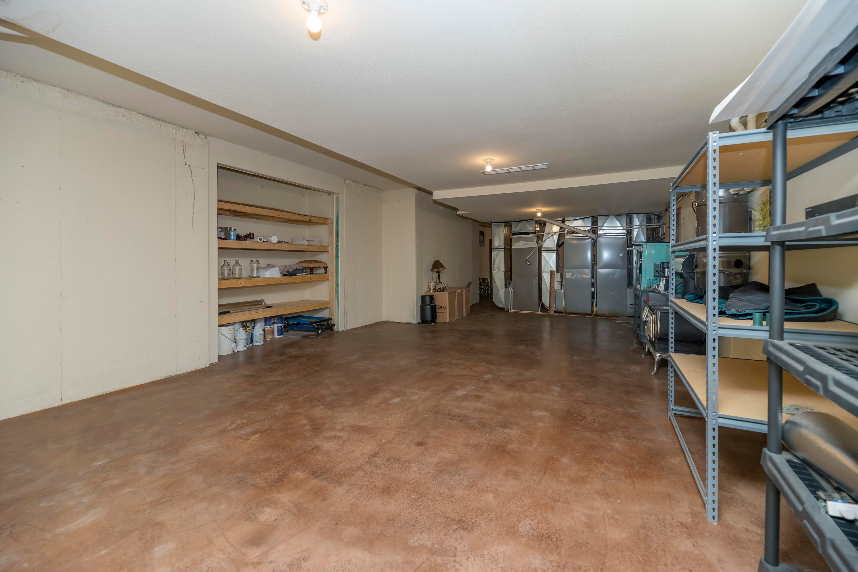 Harrisburg, Missouri, 65256, United States, 5 Bedrooms Bedrooms, ,7 BathroomsBathrooms,Residential,Active,2002606