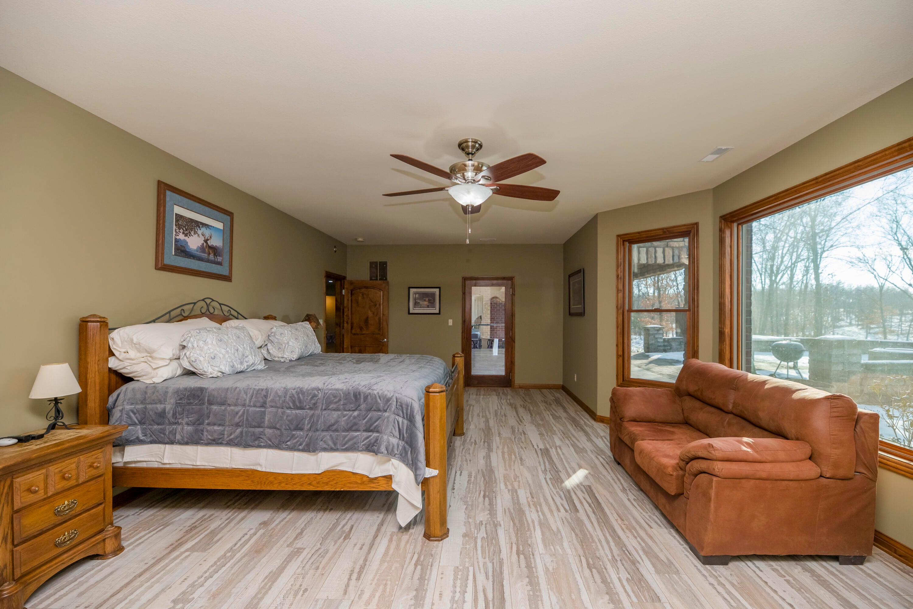 Harrisburg, Missouri, 65256, United States, 5 Bedrooms Bedrooms, ,7 BathroomsBathrooms,Residential,Active,2002599