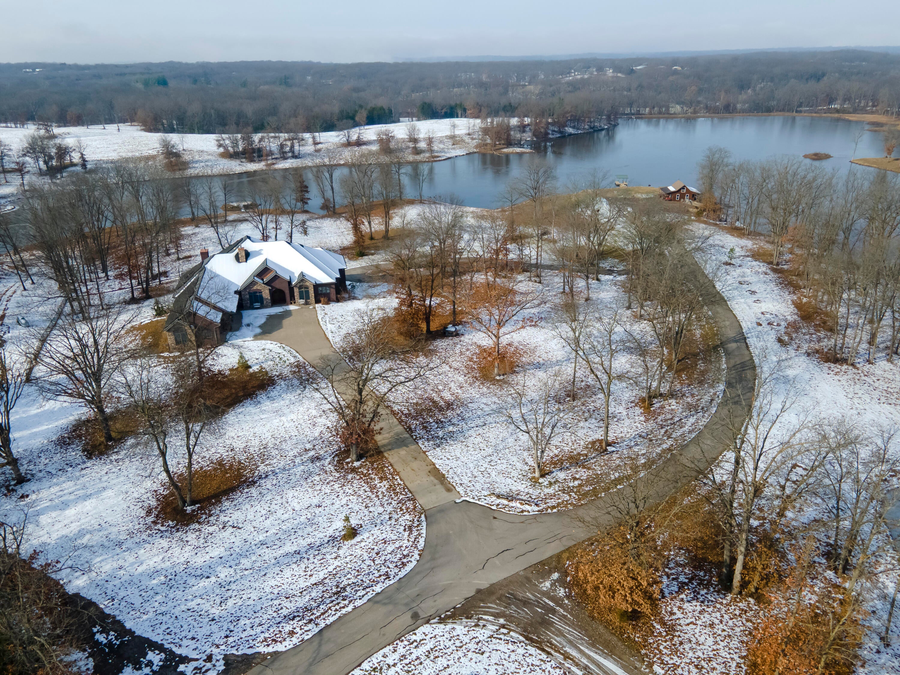 Harrisburg, Missouri, 65256, United States, 5 Bedrooms Bedrooms, ,7 BathroomsBathrooms,Residential,Active,2002606