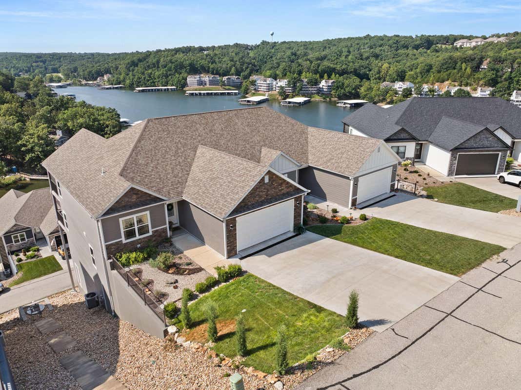 62 BAROLO LN Unit 22A  
