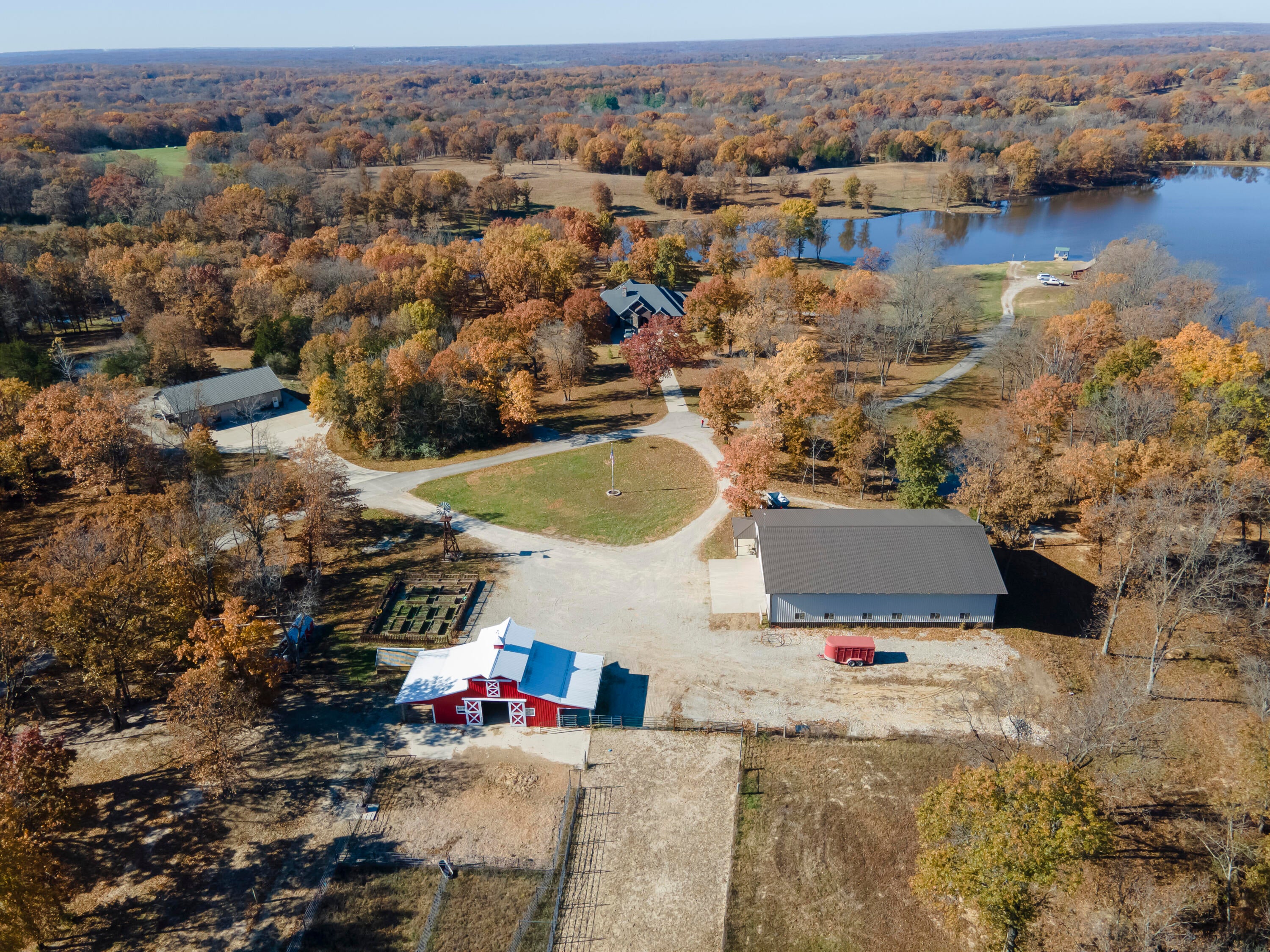 Harrisburg, Missouri, 65256, United States, 5 Bedrooms Bedrooms, ,7 BathroomsBathrooms,Residential,Active,2002599