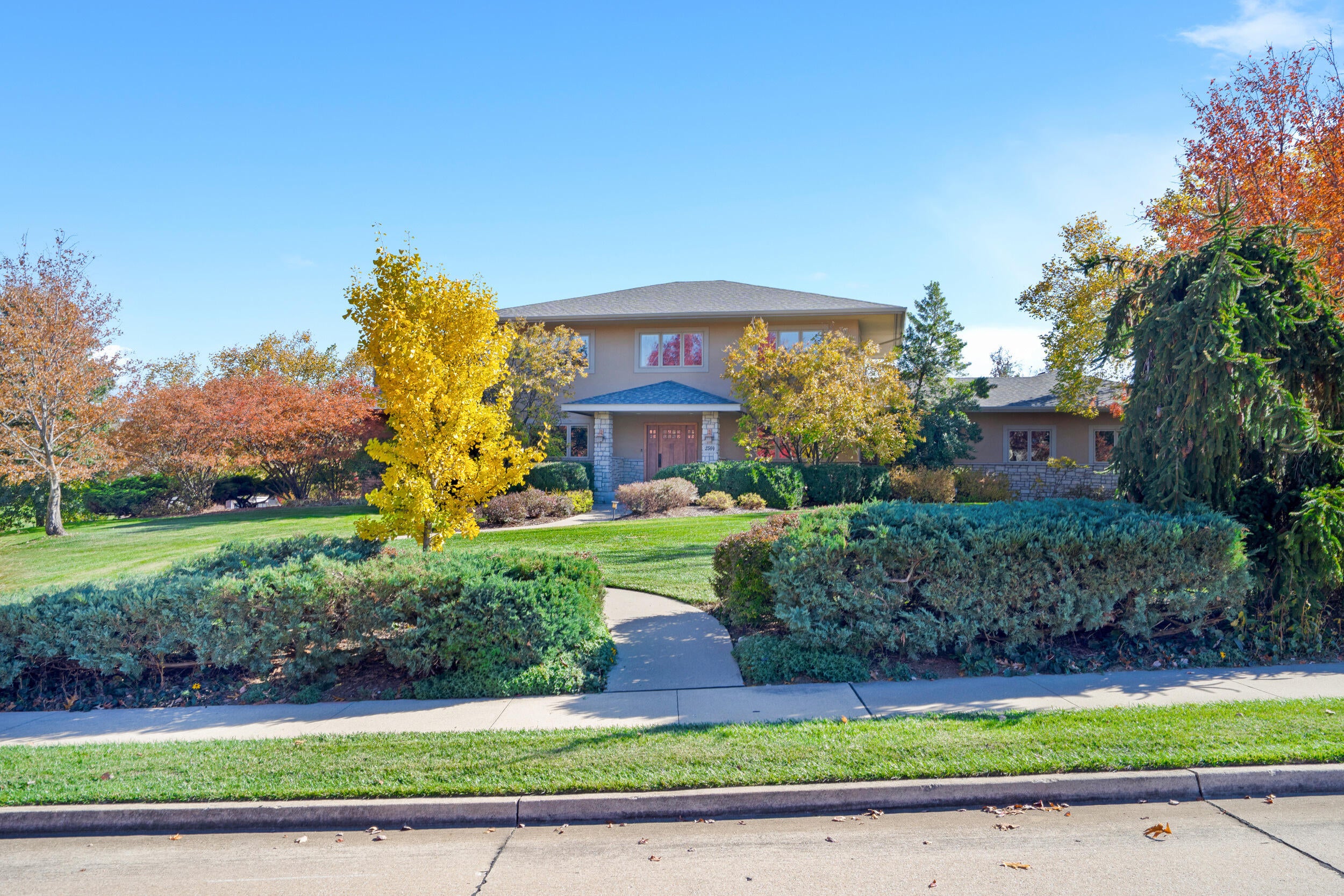 2504 Snowberry Cir – image 67