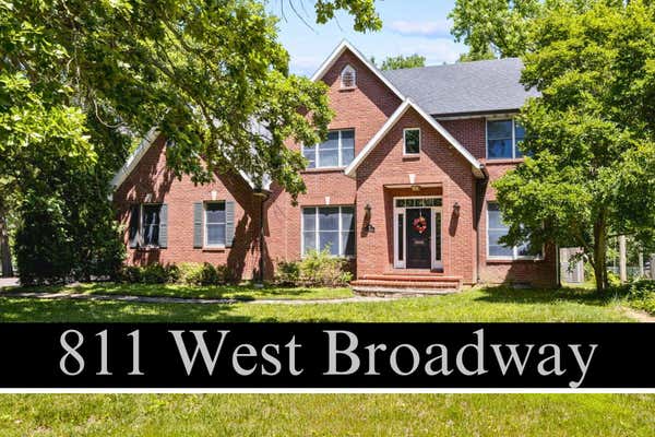 811 W BROADWAY, COLUMBIA, MO 65203 - Image 1