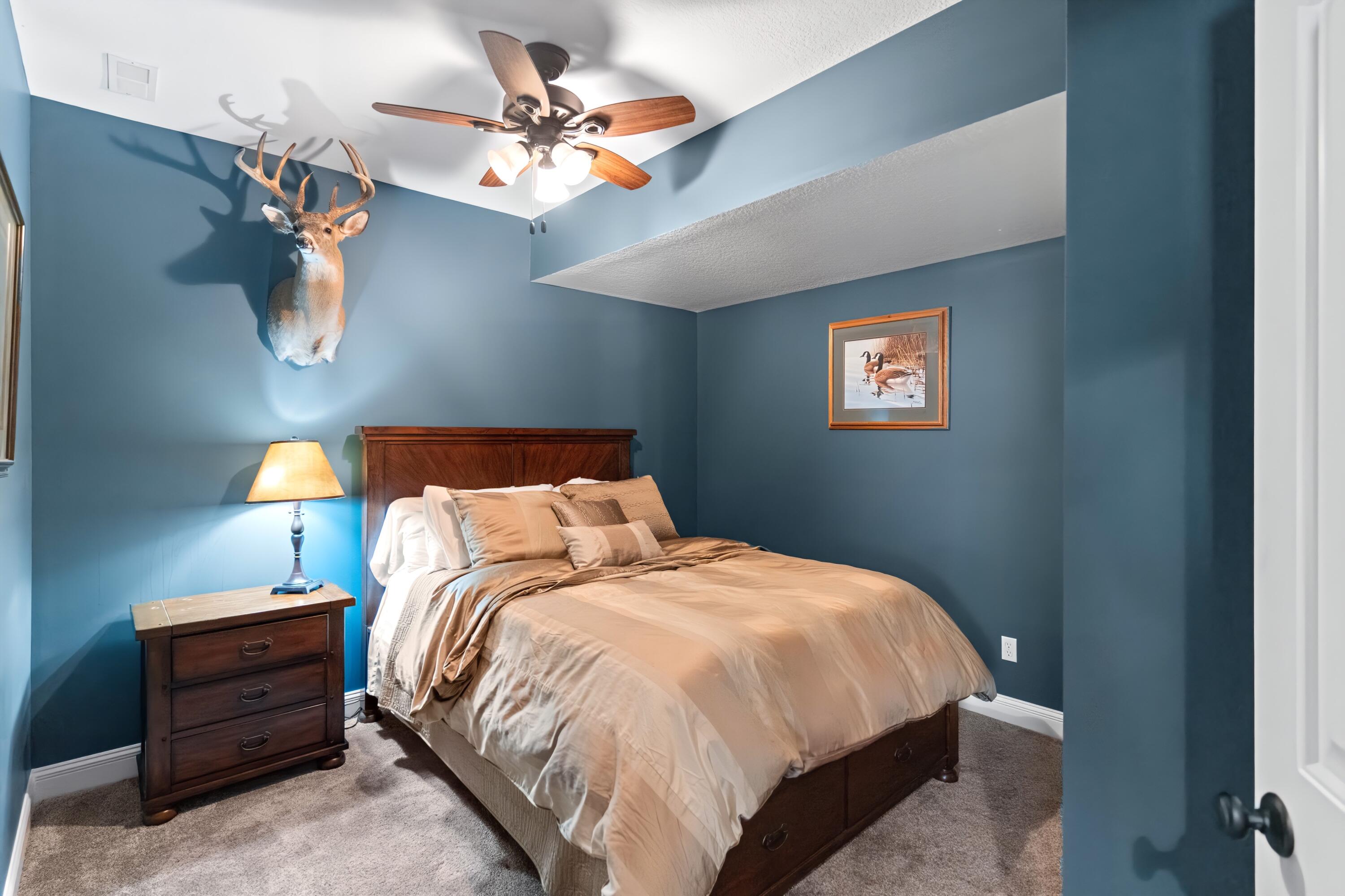 Hartsburg, Missouri, 65039, United States, 6 Bedrooms Bedrooms, ,4 BathroomsBathrooms,Residential,Active,1898236