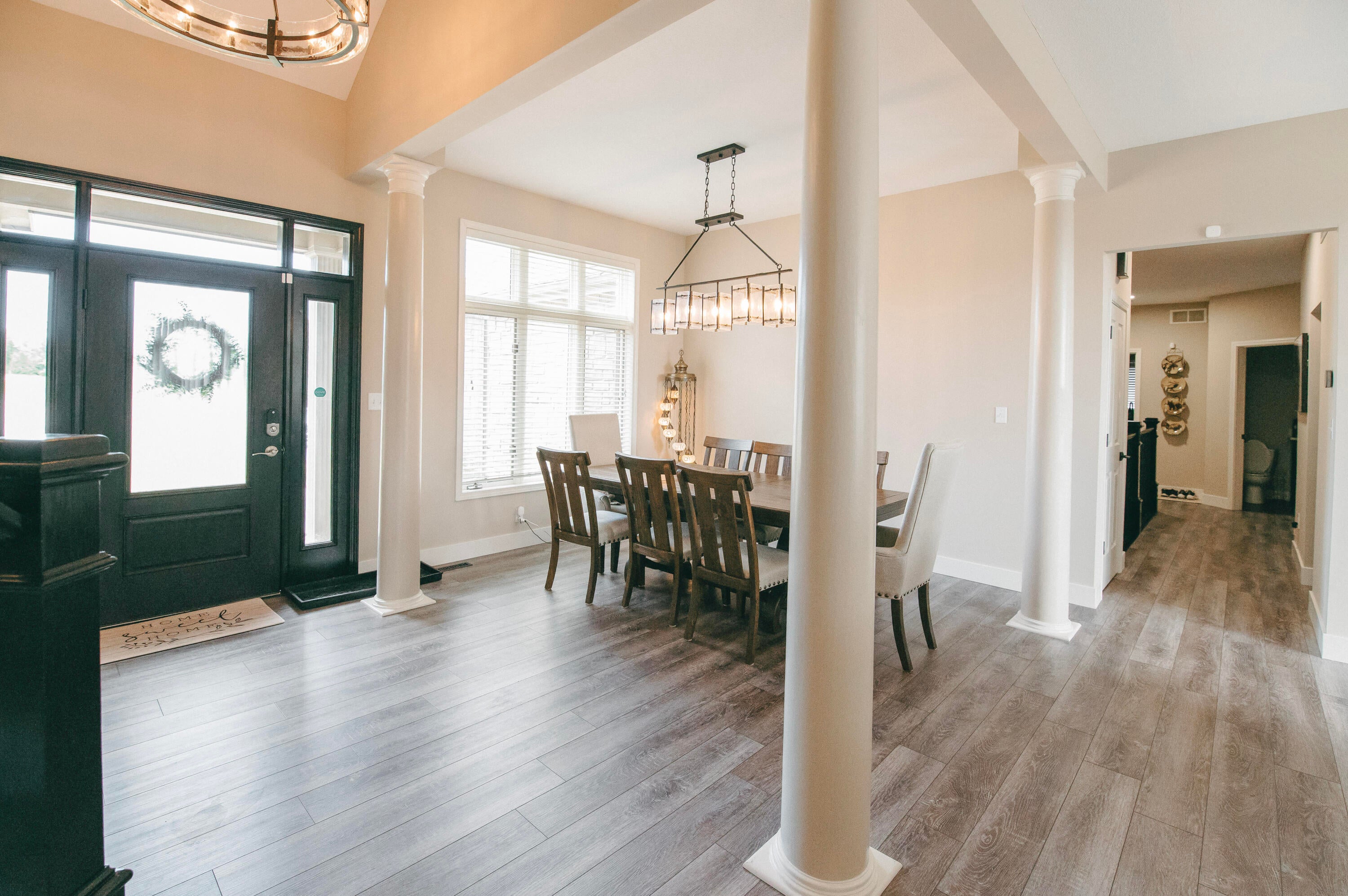 Columbia, Missouri, 65201, United States, 5 Bedrooms Bedrooms, ,5 BathroomsBathrooms,Residential,Active,1990615