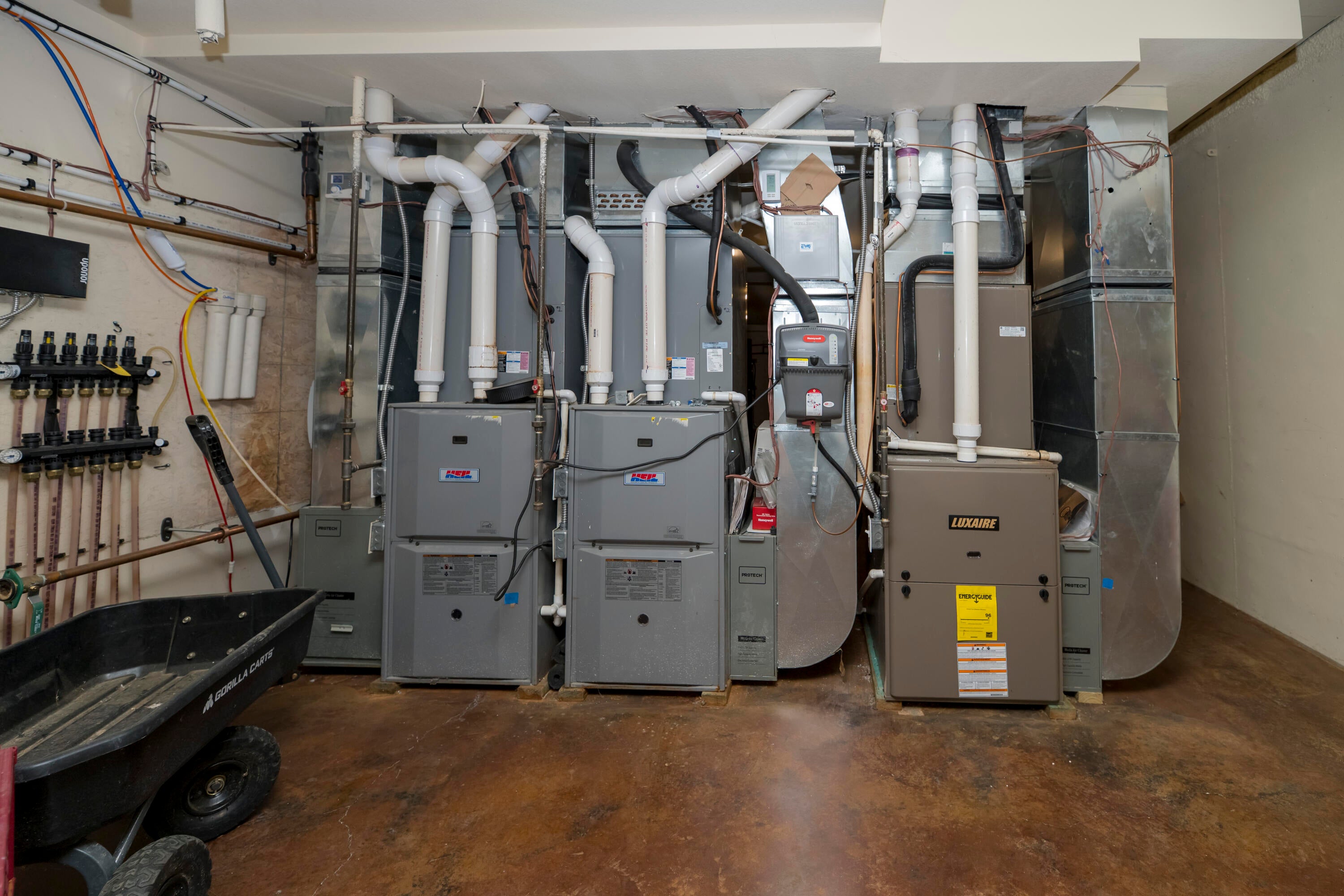 Harrisburg, Missouri, 65256, United States, 5 Bedrooms Bedrooms, ,7 BathroomsBathrooms,Residential,Active,2002606