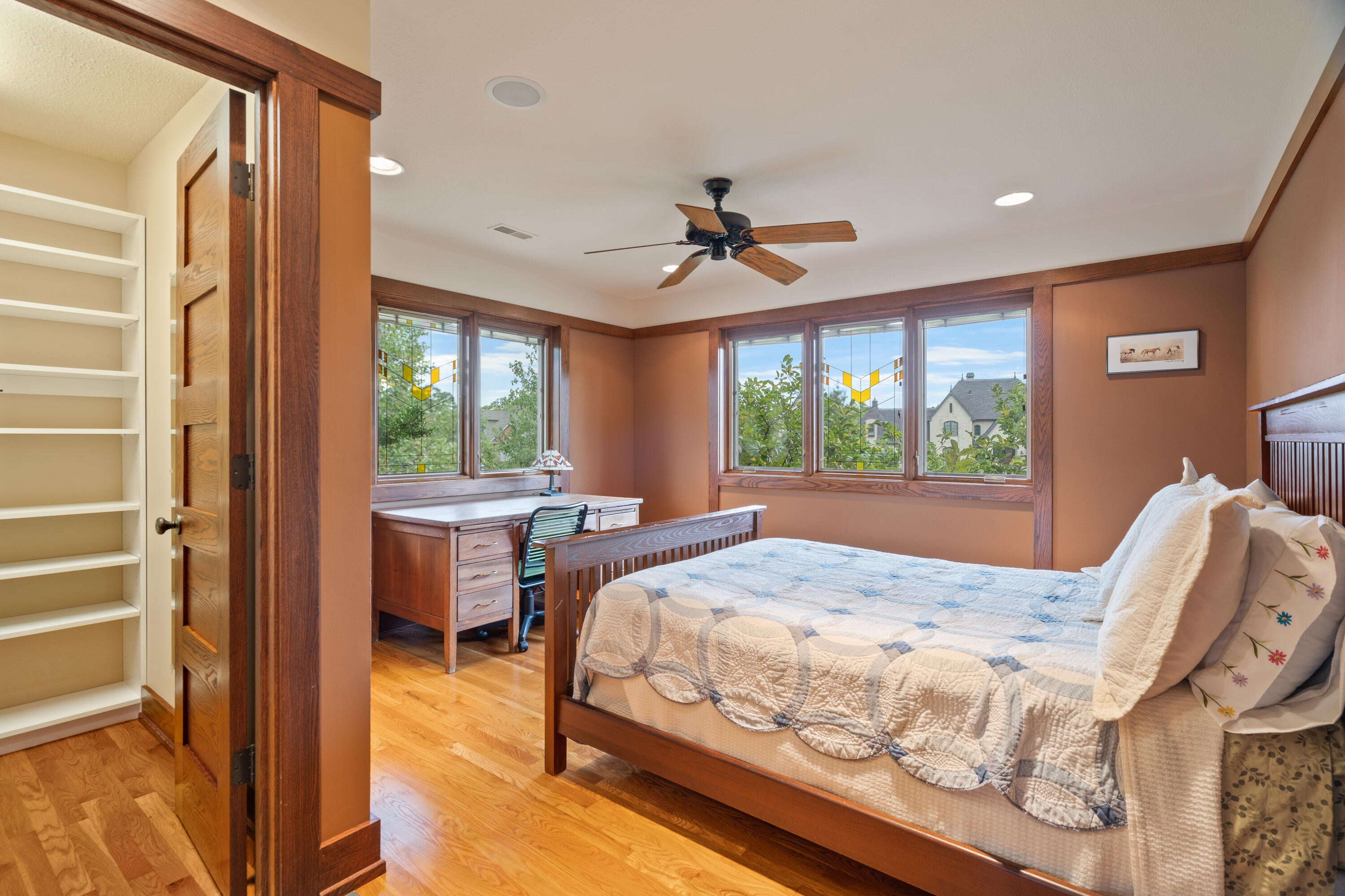 Columbia, Missouri, 65201, United States, 4 Bedrooms Bedrooms, ,4 BathroomsBathrooms,Residential,Active,1944067