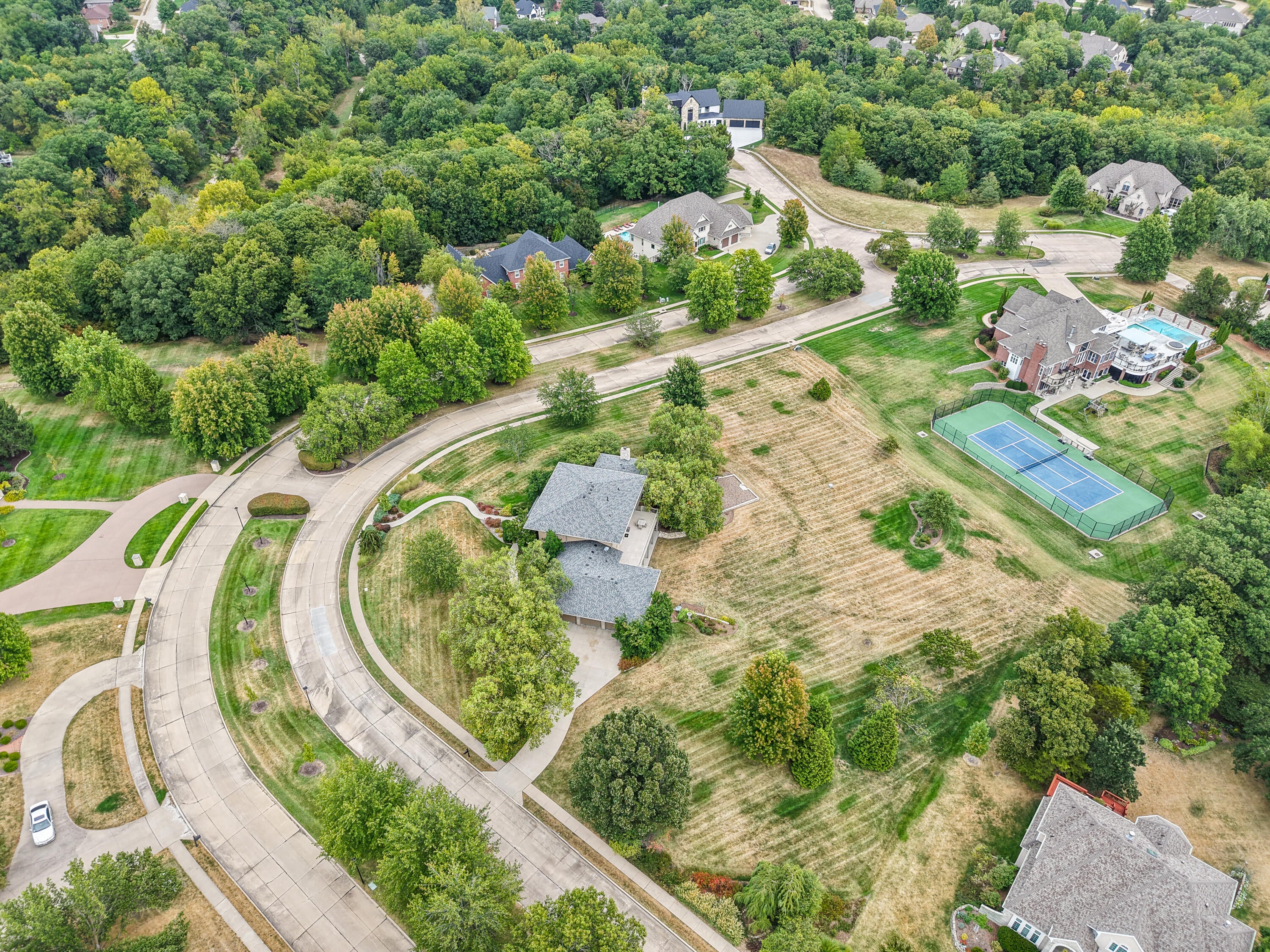 Columbia, Missouri, 65201, United States, 4 Bedrooms Bedrooms, ,4 BathroomsBathrooms,Residential,Active,1944067