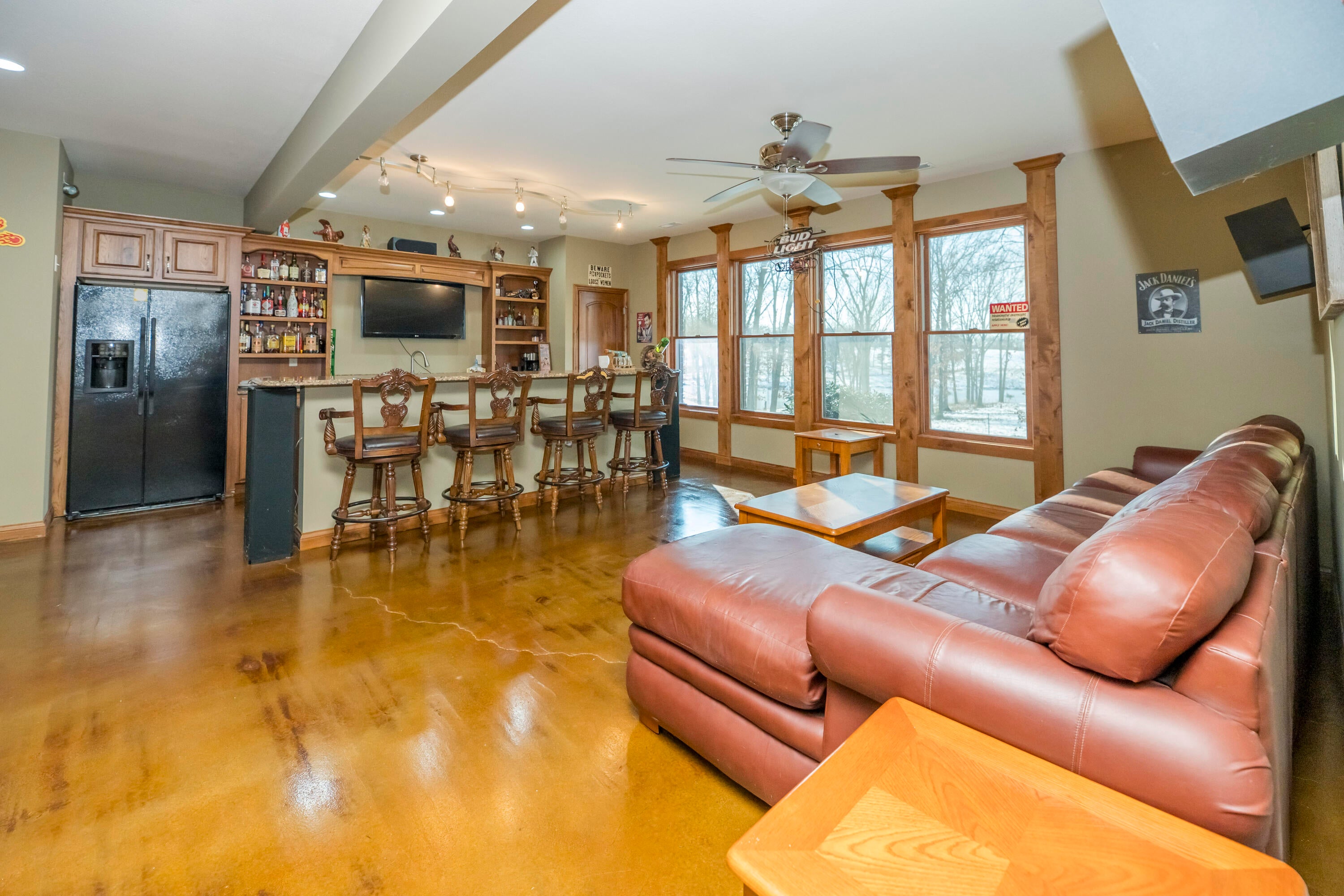 Harrisburg, Missouri, 65256, United States, 5 Bedrooms Bedrooms, ,7 BathroomsBathrooms,Residential,Active,2002606