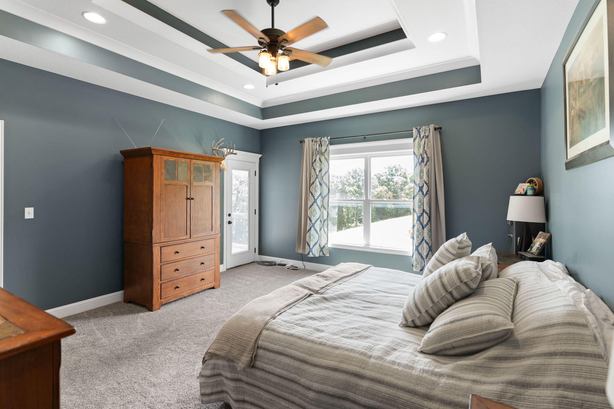 Hartsburg, Missouri, 65039, United States, 6 Bedrooms Bedrooms, ,4 BathroomsBathrooms,Residential,Active,1898236