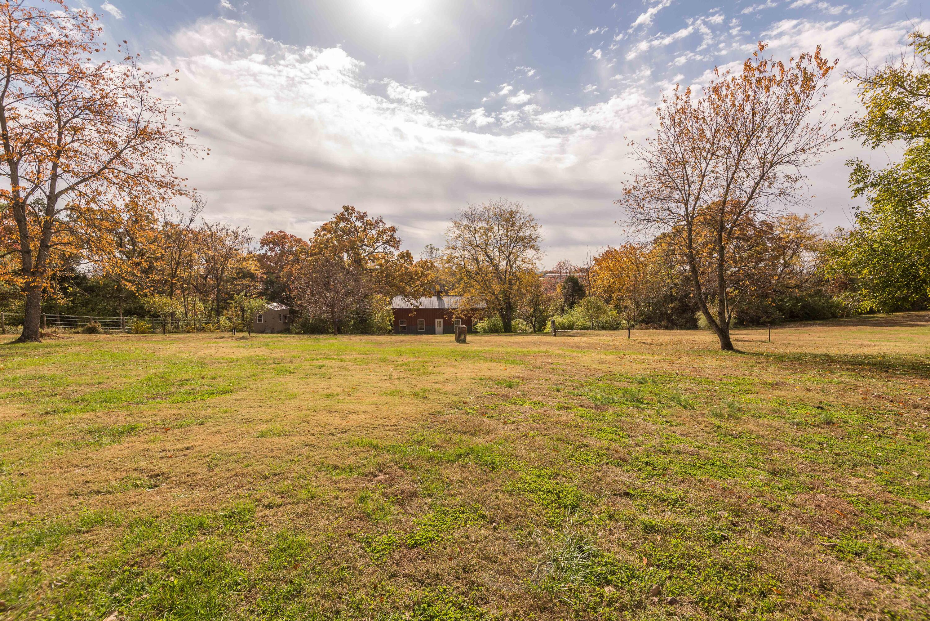 Jefferson City, Missouri, 65109, United States, 4 Bedrooms Bedrooms, ,4 BathroomsBathrooms,Residential,Active,1990034