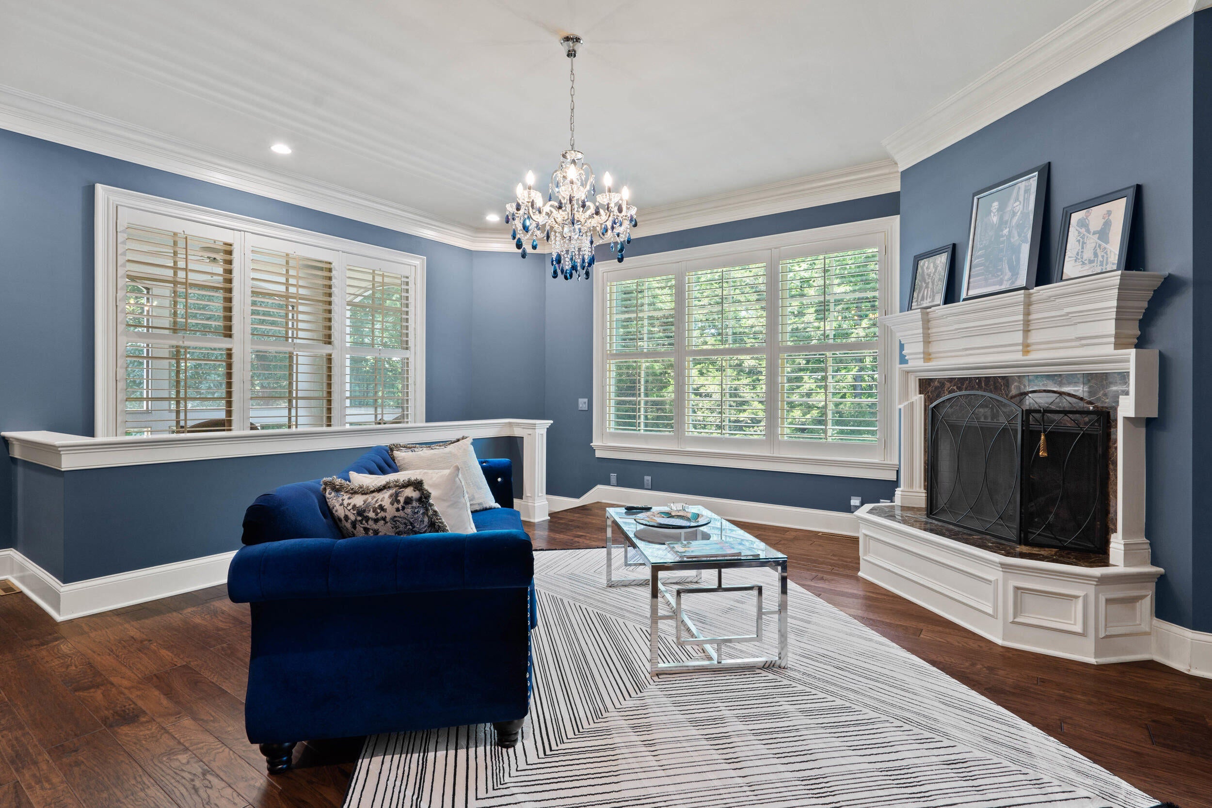 Columbia, Missouri, 65203, United States, 6 Bedrooms Bedrooms, ,8 BathroomsBathrooms,Residential,Active,1965985