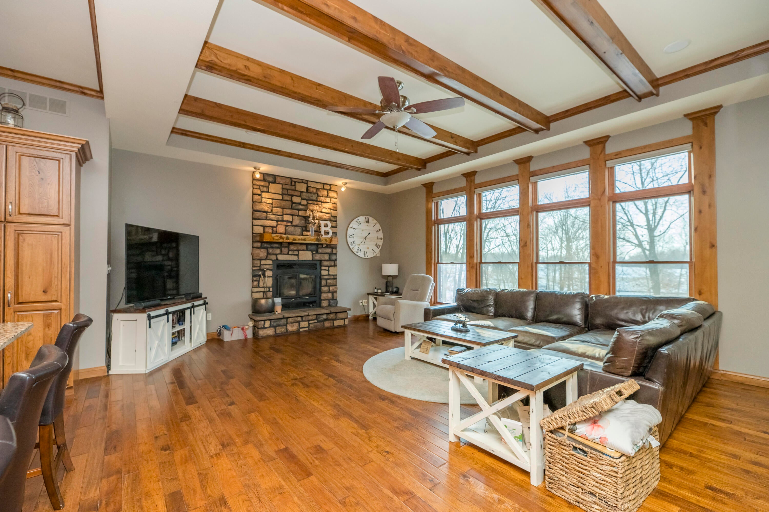 Harrisburg, Missouri, 65256, United States, 5 Bedrooms Bedrooms, ,7 BathroomsBathrooms,Residential,Active,2002599