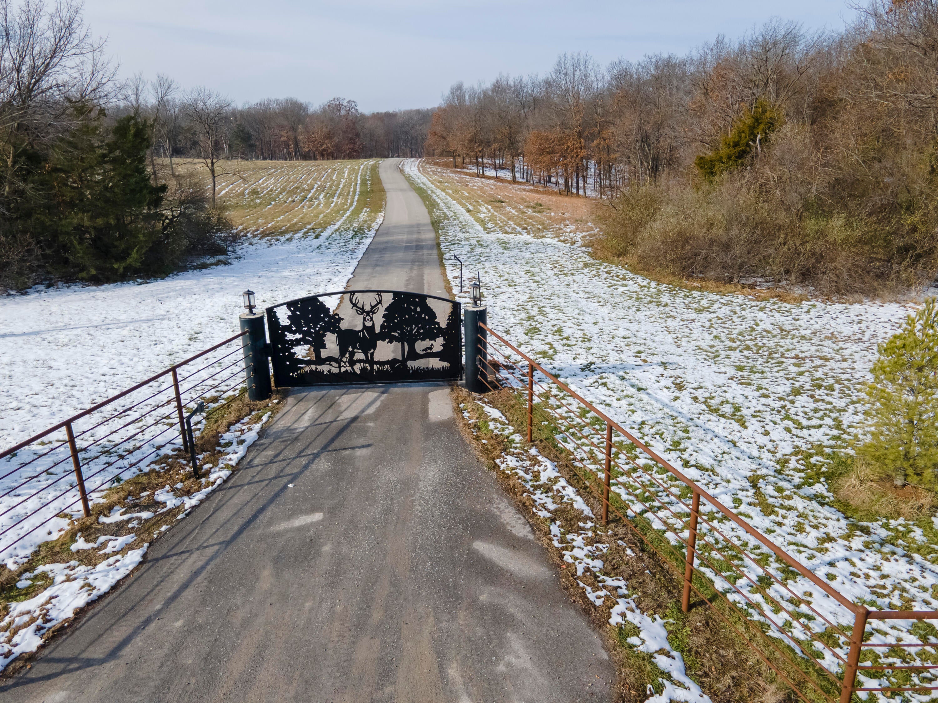 Harrisburg, Missouri, 65256, United States, 5 Bedrooms Bedrooms, ,7 BathroomsBathrooms,Residential,Active,2002606