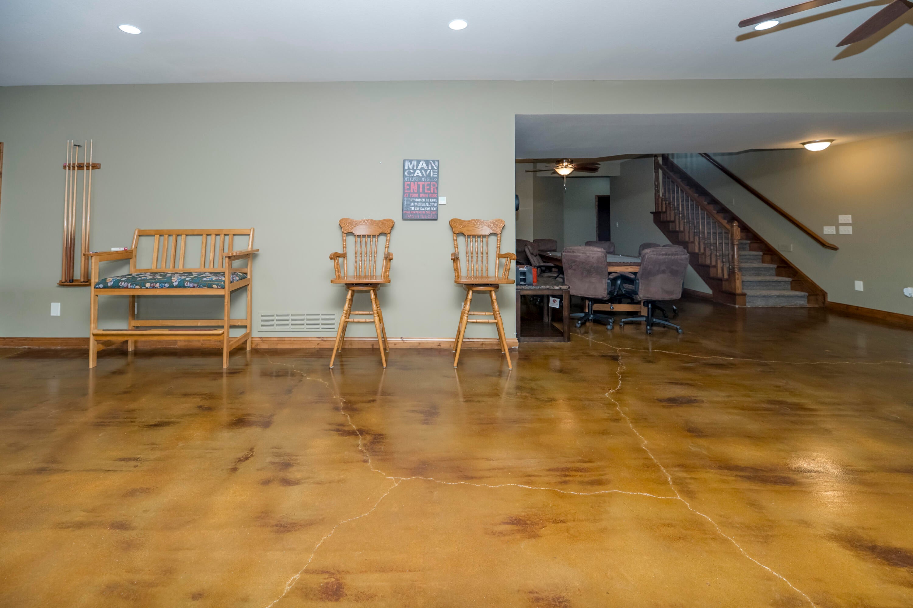 Harrisburg, Missouri, 65256, United States, 5 Bedrooms Bedrooms, ,7 BathroomsBathrooms,Residential,Active,2002606