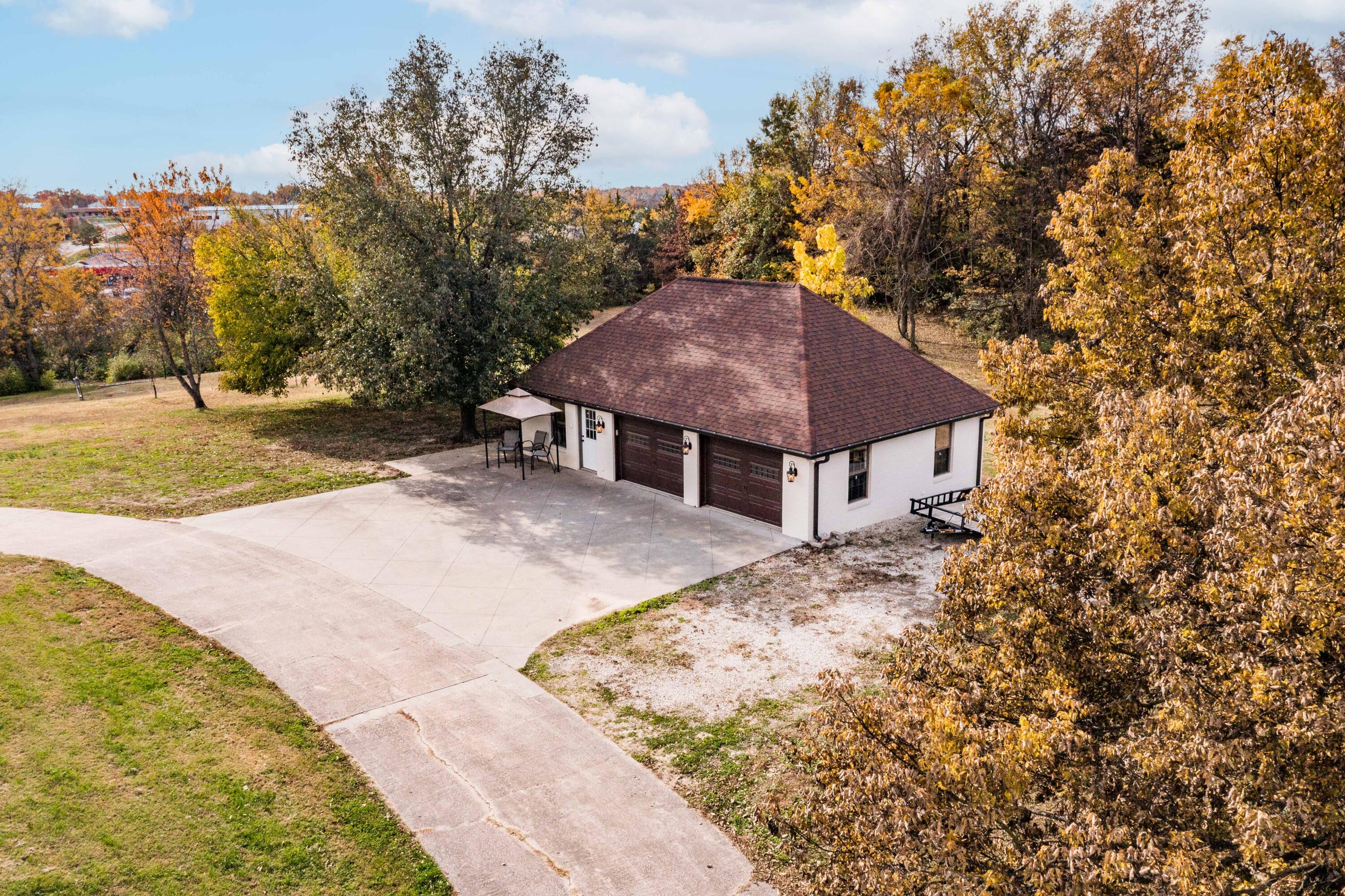 Jefferson City, Missouri, 65109, United States, 4 Bedrooms Bedrooms, ,4 BathroomsBathrooms,Residential,Active,1990034