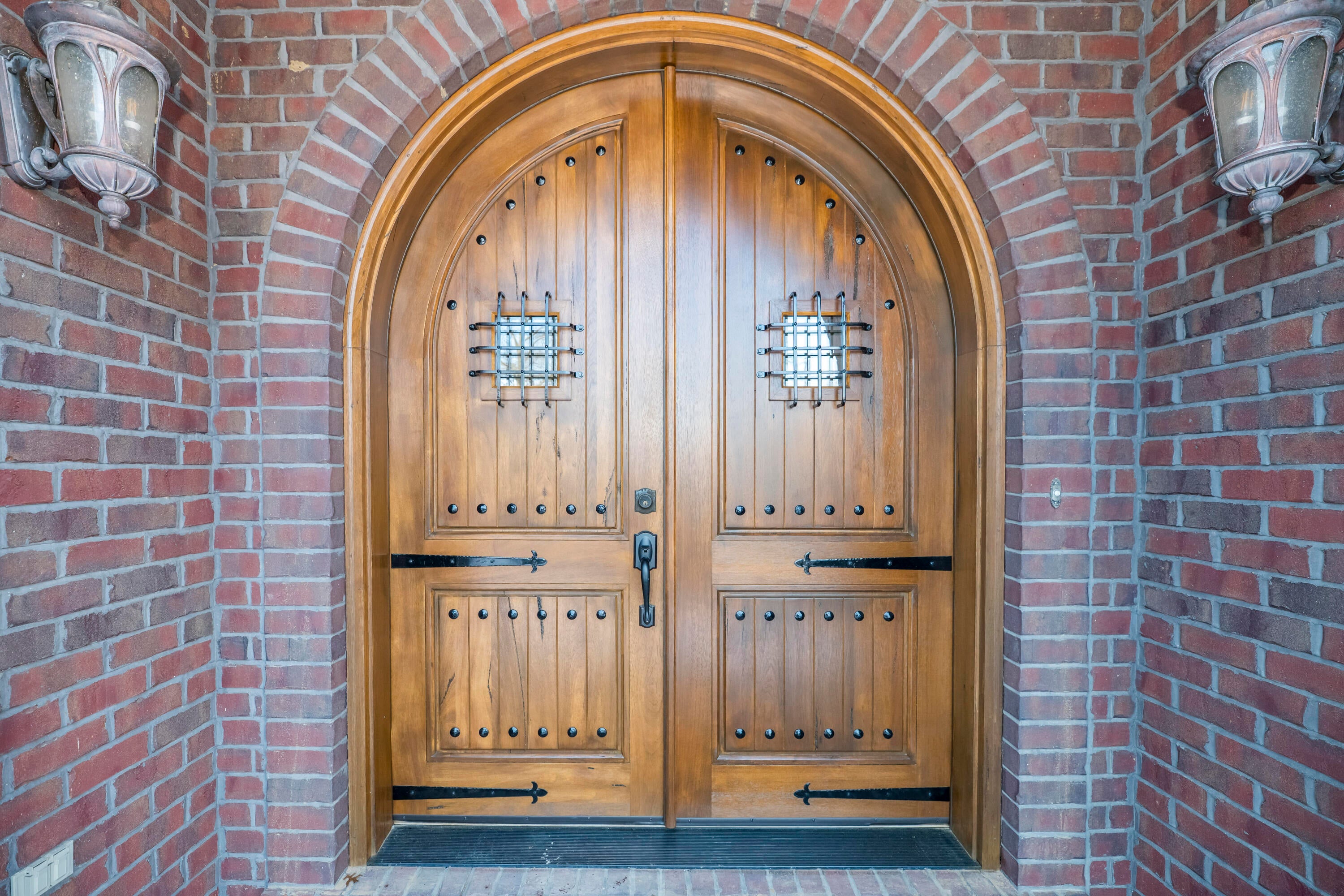 Harrisburg, Missouri, 65256, United States, 5 Bedrooms Bedrooms, ,7 BathroomsBathrooms,Residential,Active,2002599