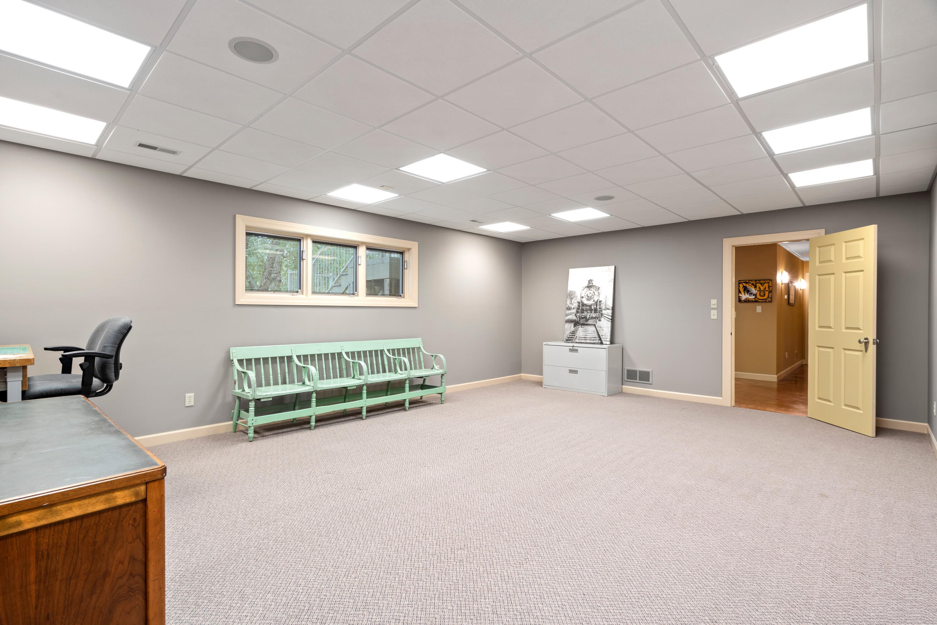 Columbia, Missouri, 65201, United States, 4 Bedrooms Bedrooms, ,4 BathroomsBathrooms,Residential,Active,2006927