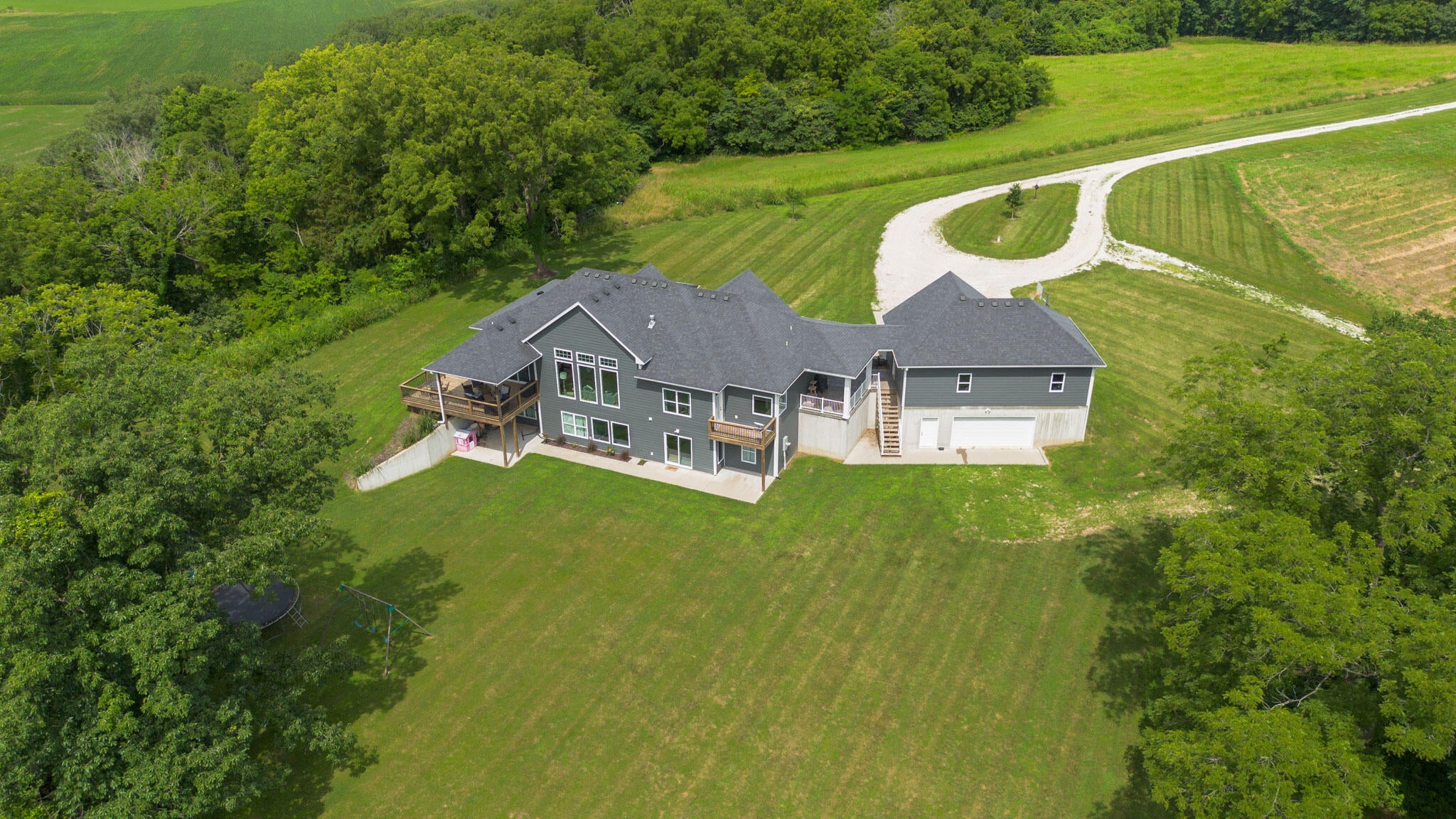 Hartsburg, Missouri, 65039, United States, 6 Bedrooms Bedrooms, ,4 BathroomsBathrooms,Residential,Active,1898236